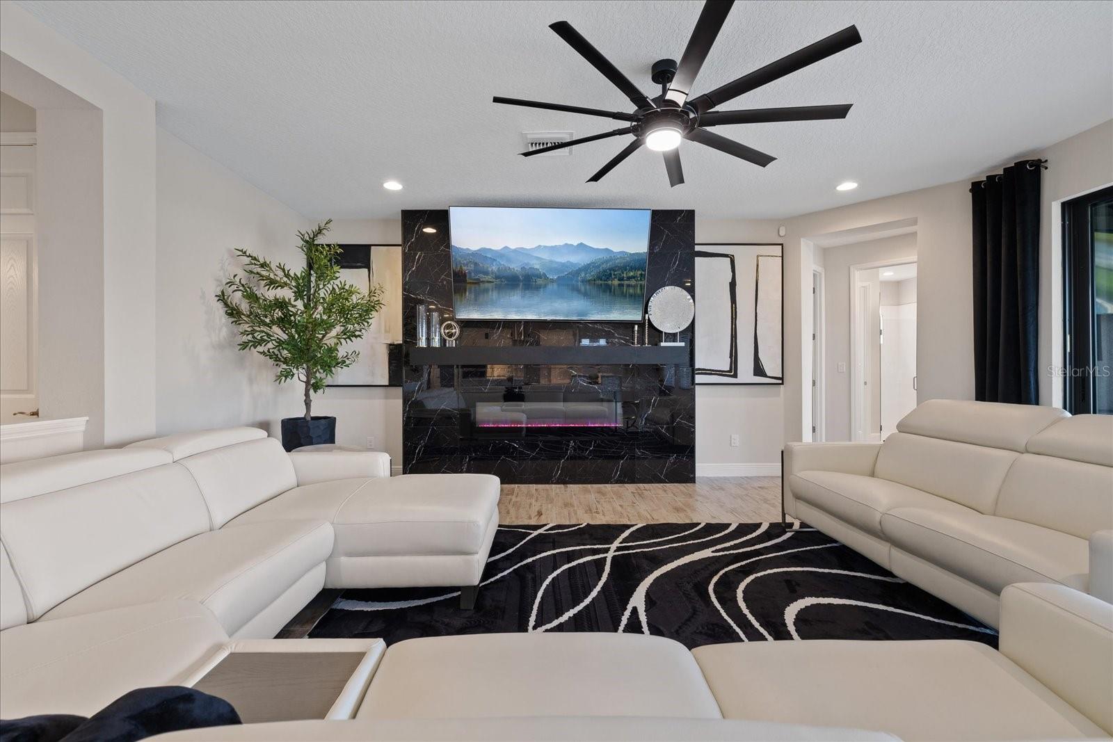 13154 TWIN BRIDGES DR — photo 30