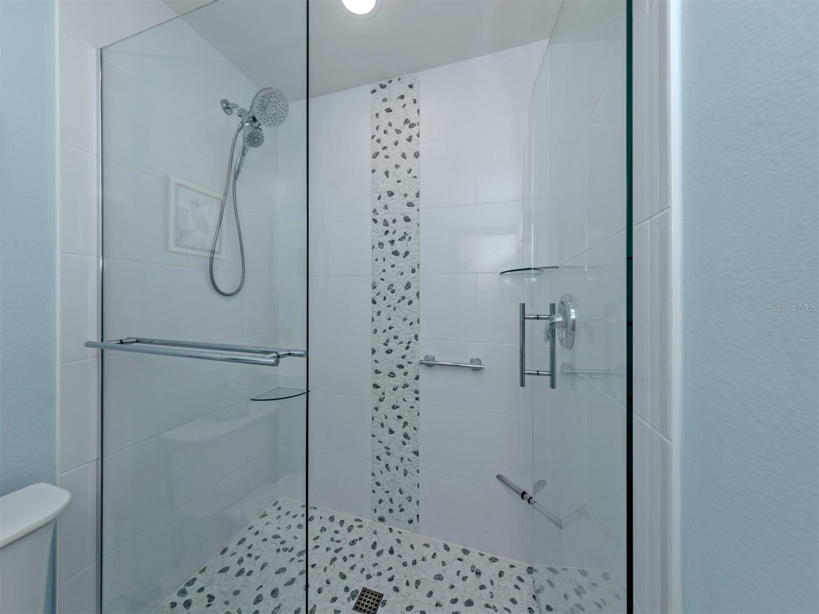 772 BIRD BAY DR N #202 — photo 22
