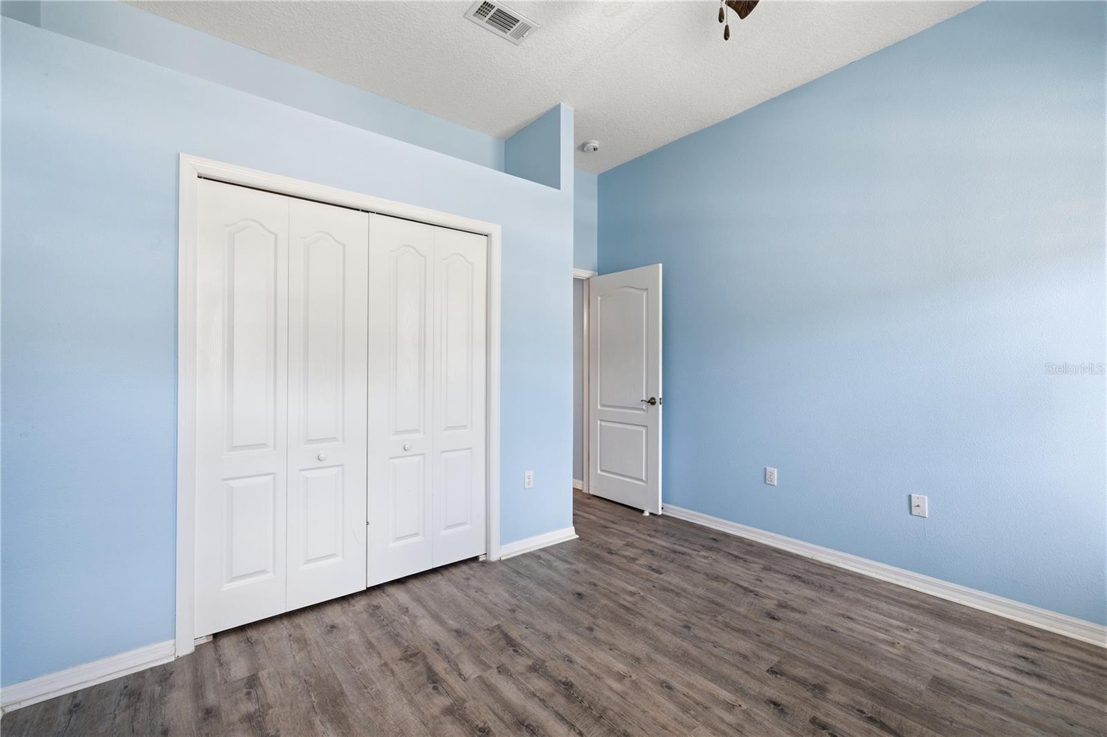11501 BLOOMINGTON CT — photo 23
