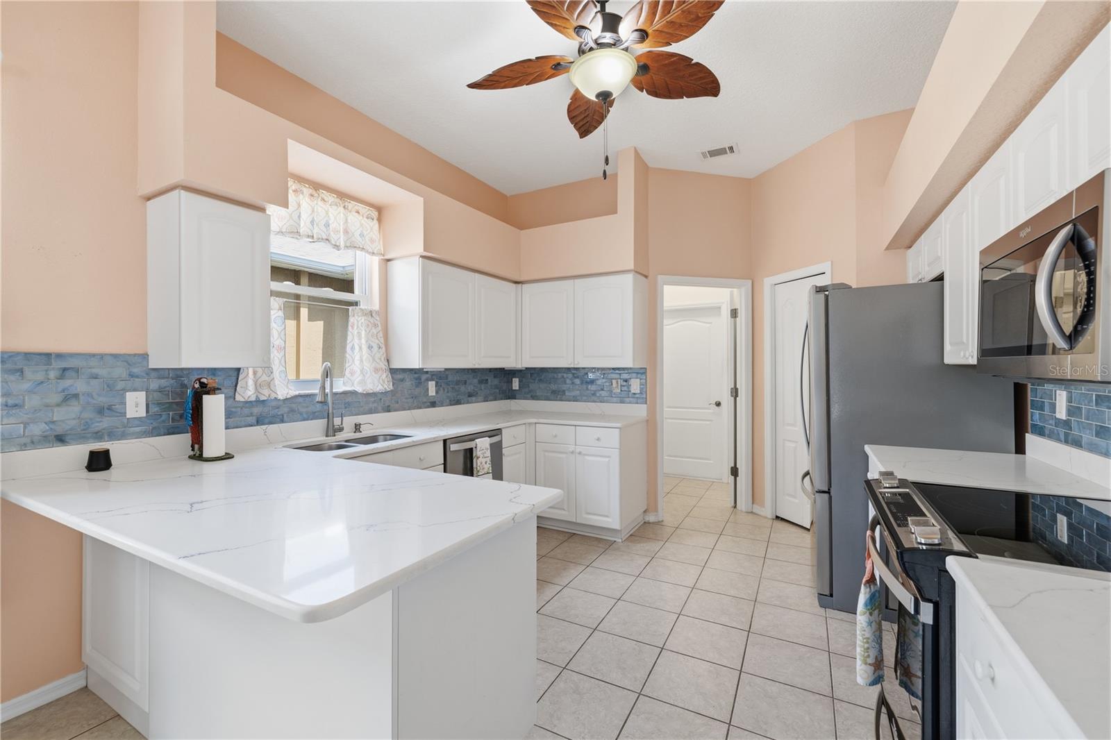 11501 BLOOMINGTON CT — photo 10