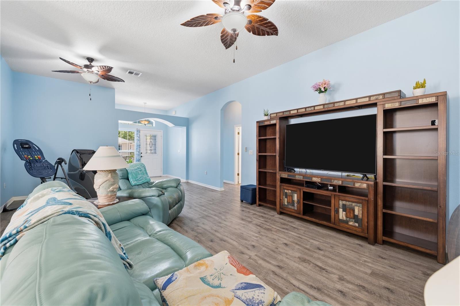 11501 BLOOMINGTON CT — photo 6
