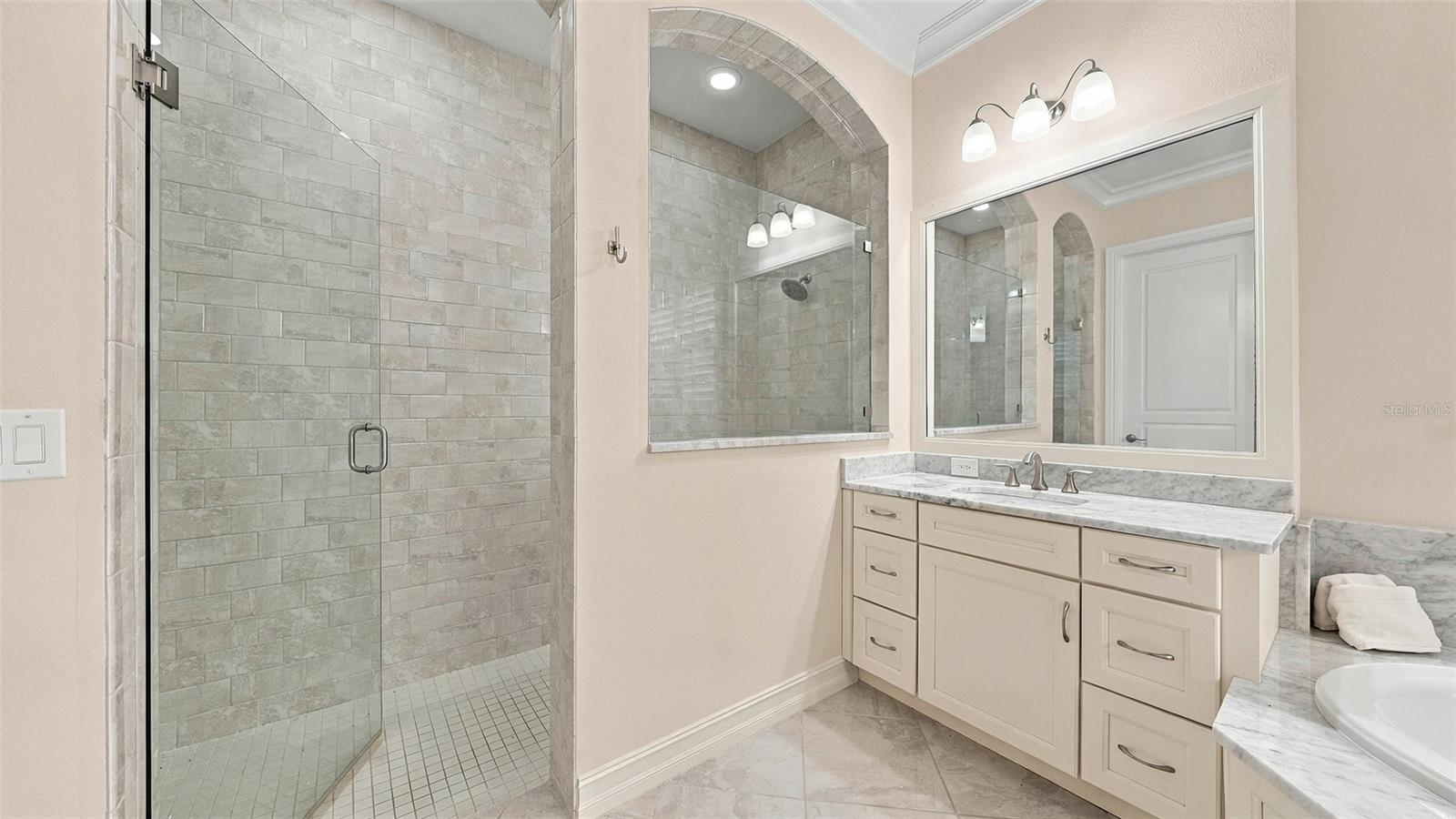141 SUGAR MILL DR — photo 30