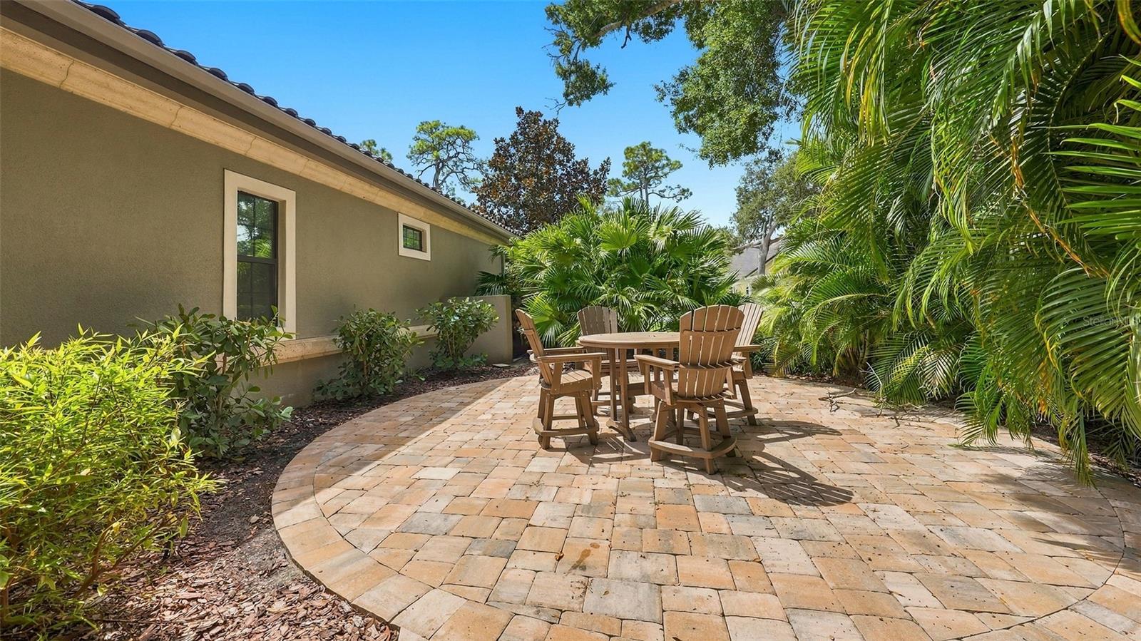 141 SUGAR MILL DR — photo 64