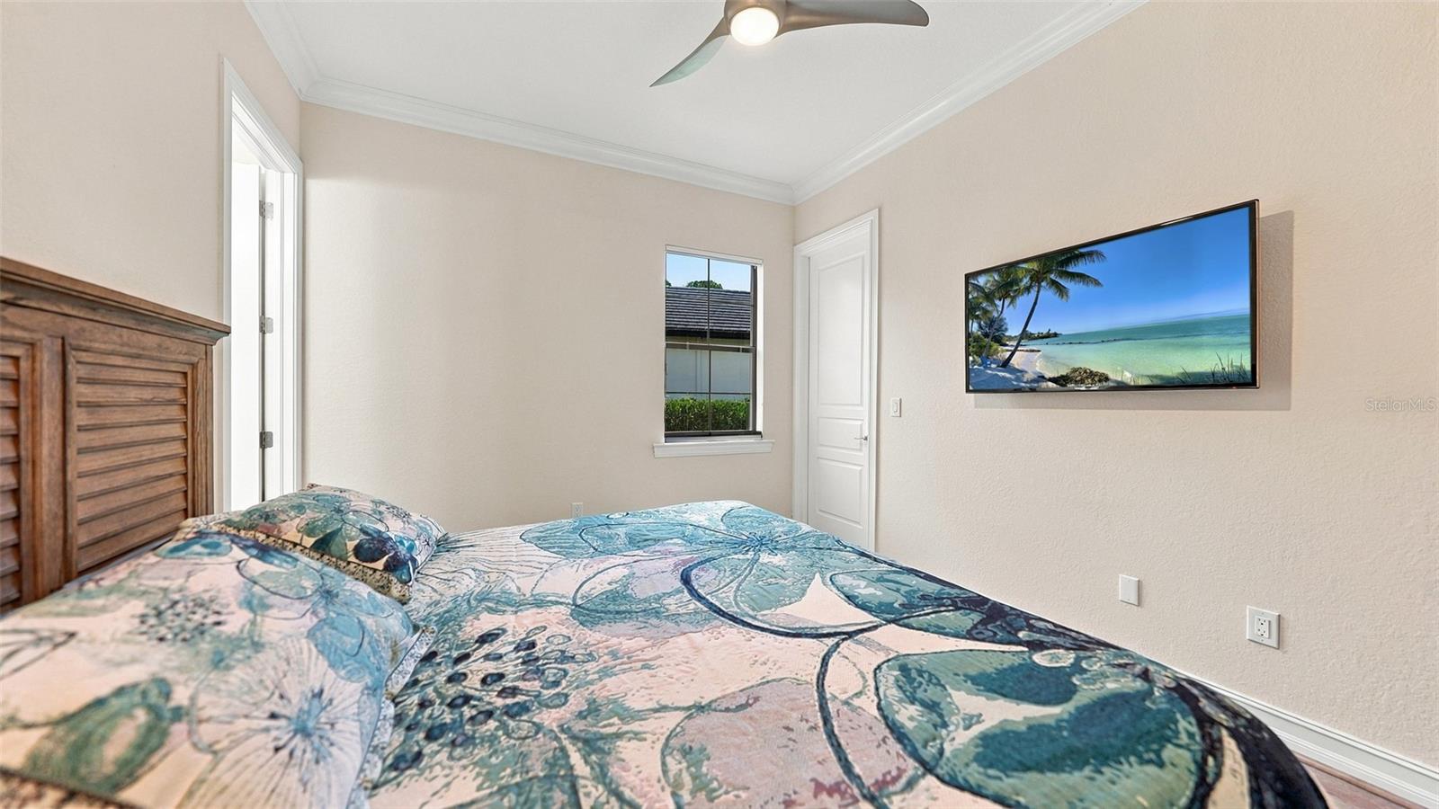 141 SUGAR MILL DR — photo 36