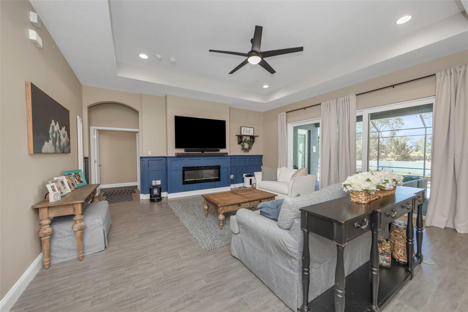 5925 MOHR RD — photo 16