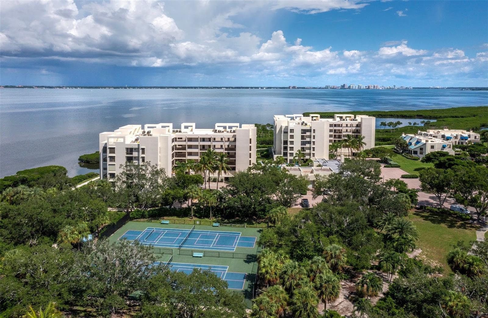 2020 HARBOURSIDE DR #442 — photo 45