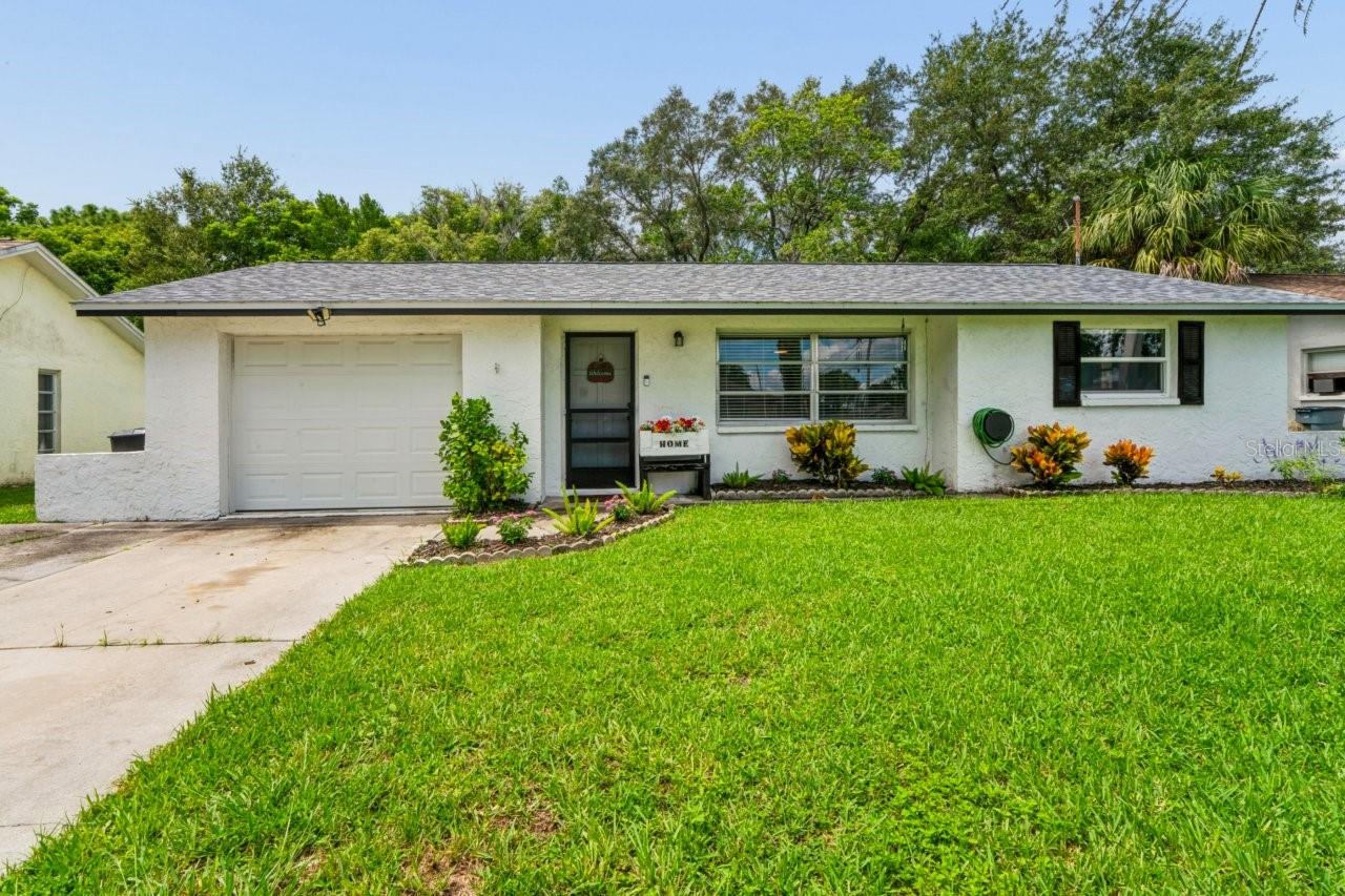 15915 VILLA DR — photo 33