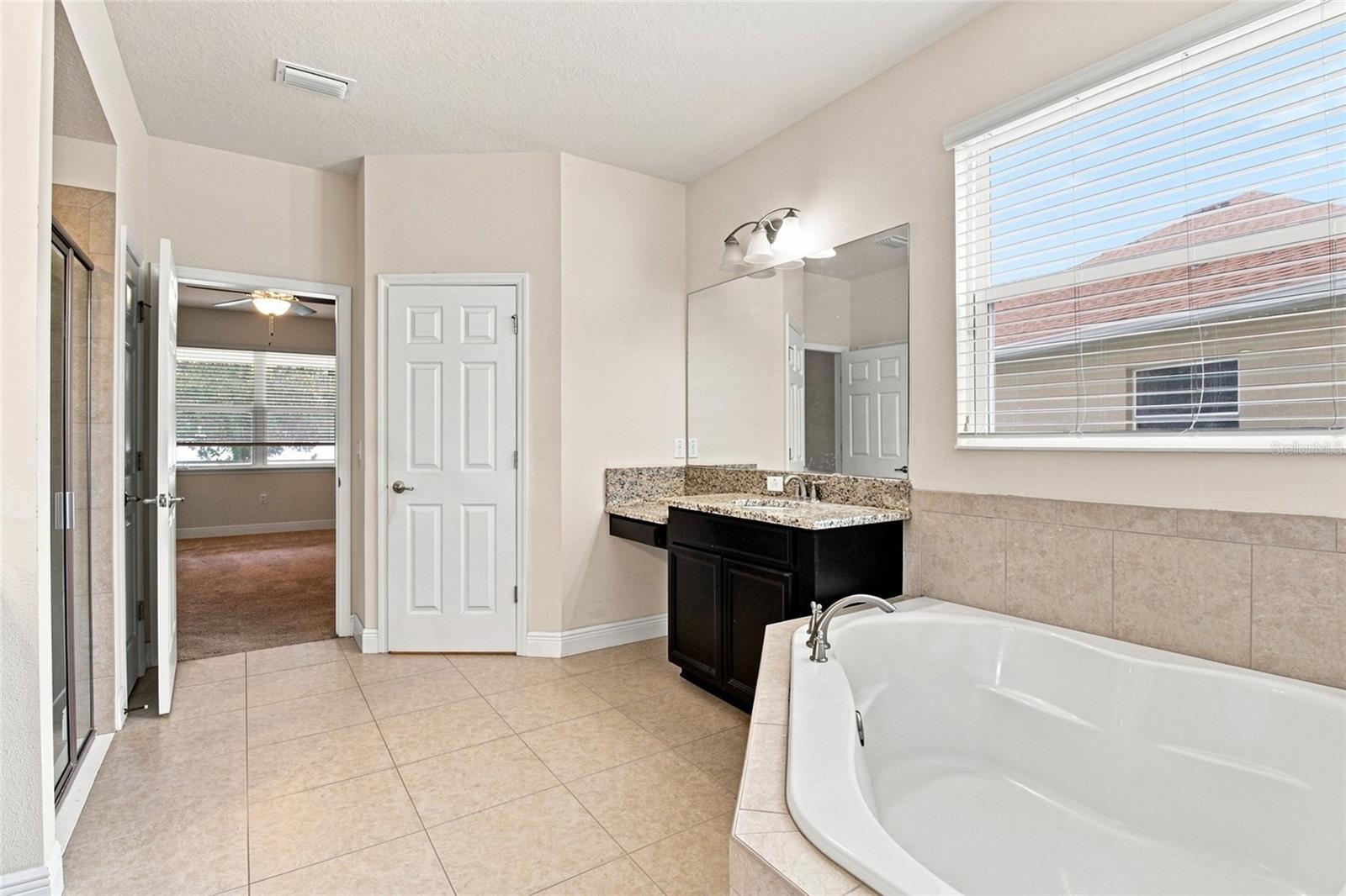 1215 HILLANDALE RESERVE DR — photo 22