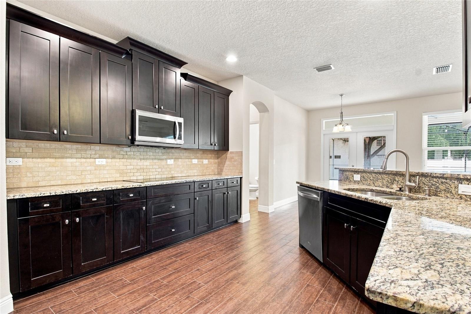 1215 HILLANDALE RESERVE DR — photo 13