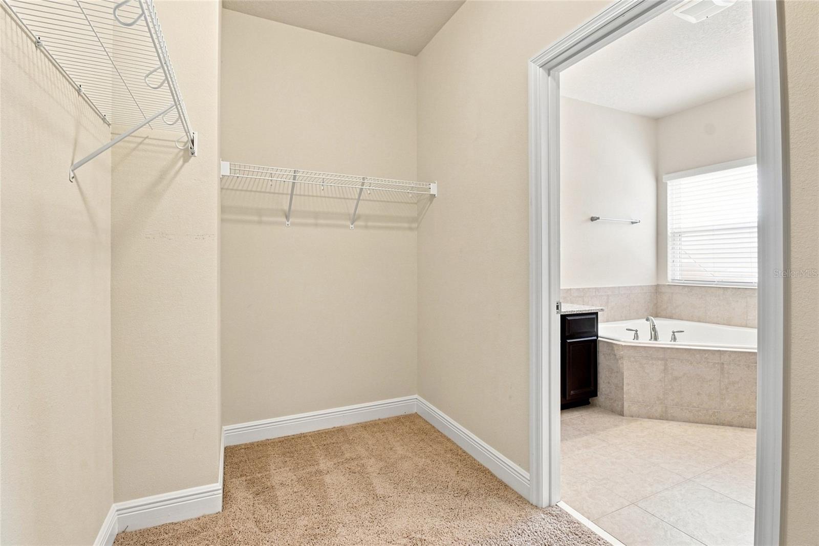 1215 HILLANDALE RESERVE DR — photo 43
