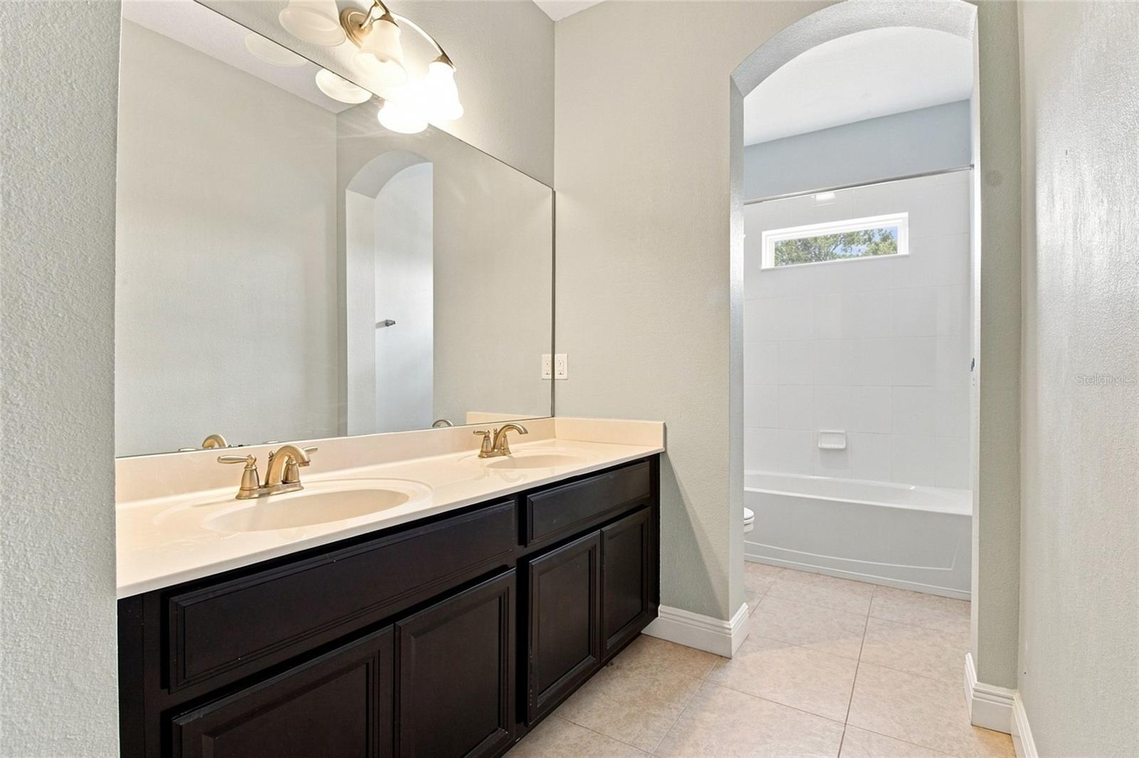 1215 HILLANDALE RESERVE DR — photo 35