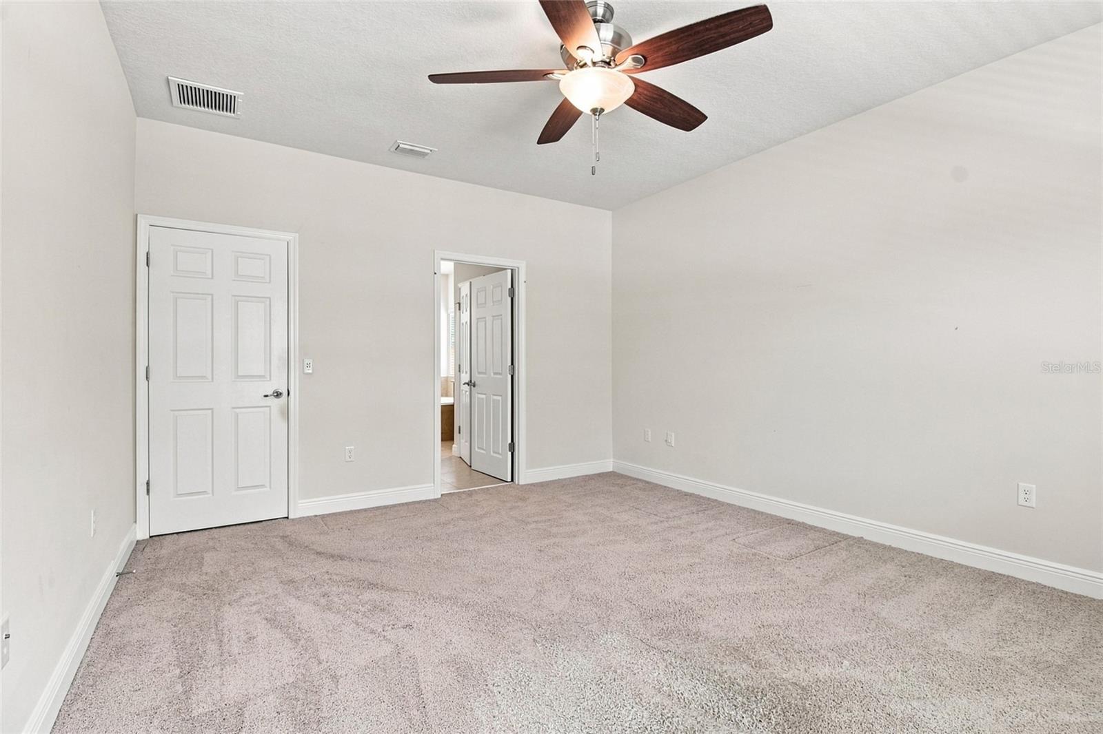1215 HILLANDALE RESERVE DR — photo 40