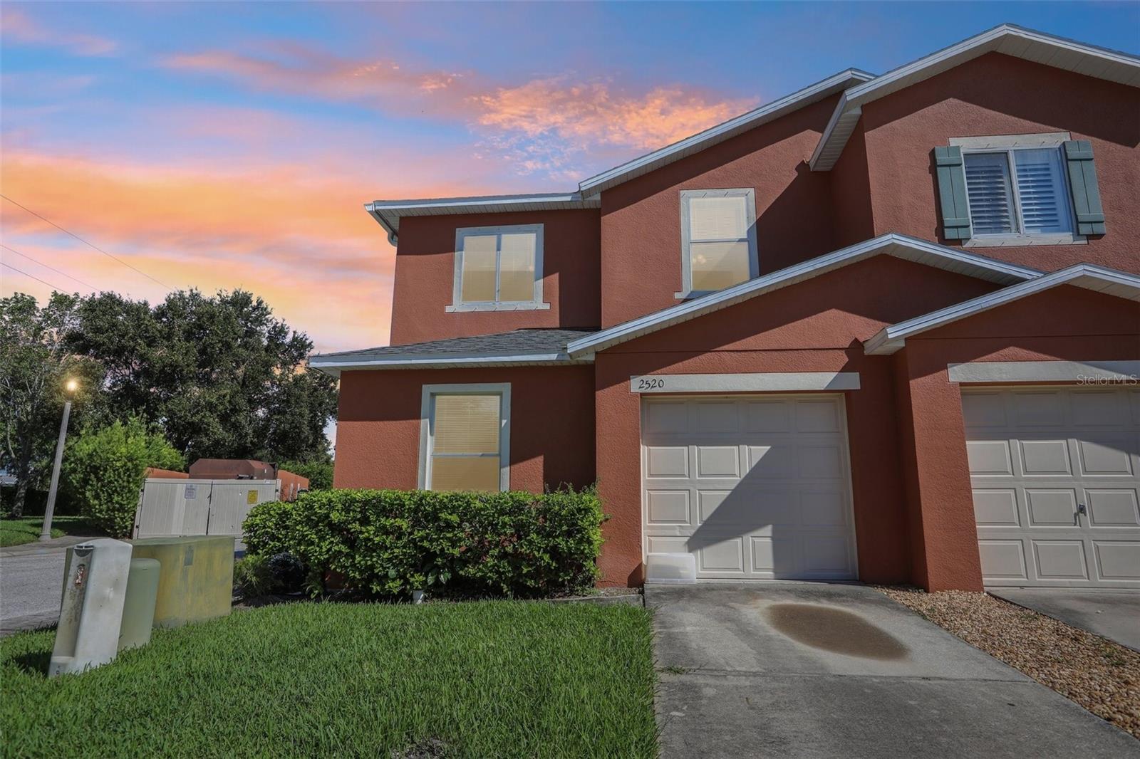 2520 COLONY REED LN — photo 23