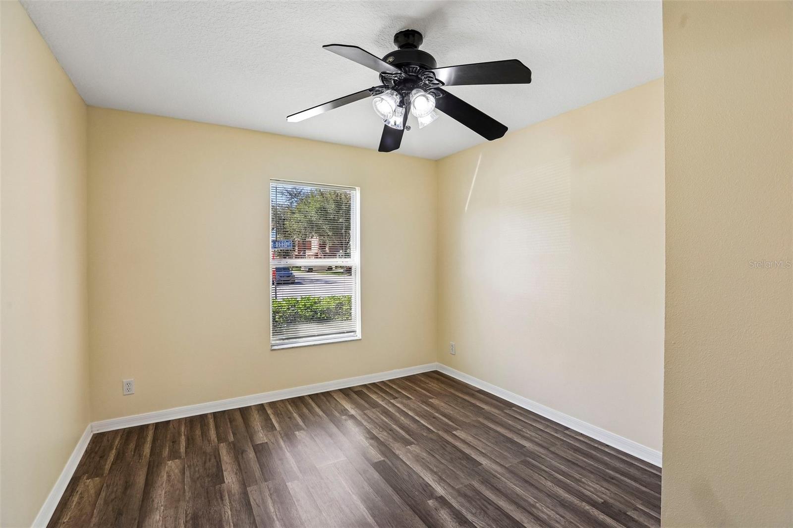 2520 COLONY REED LN — photo 9