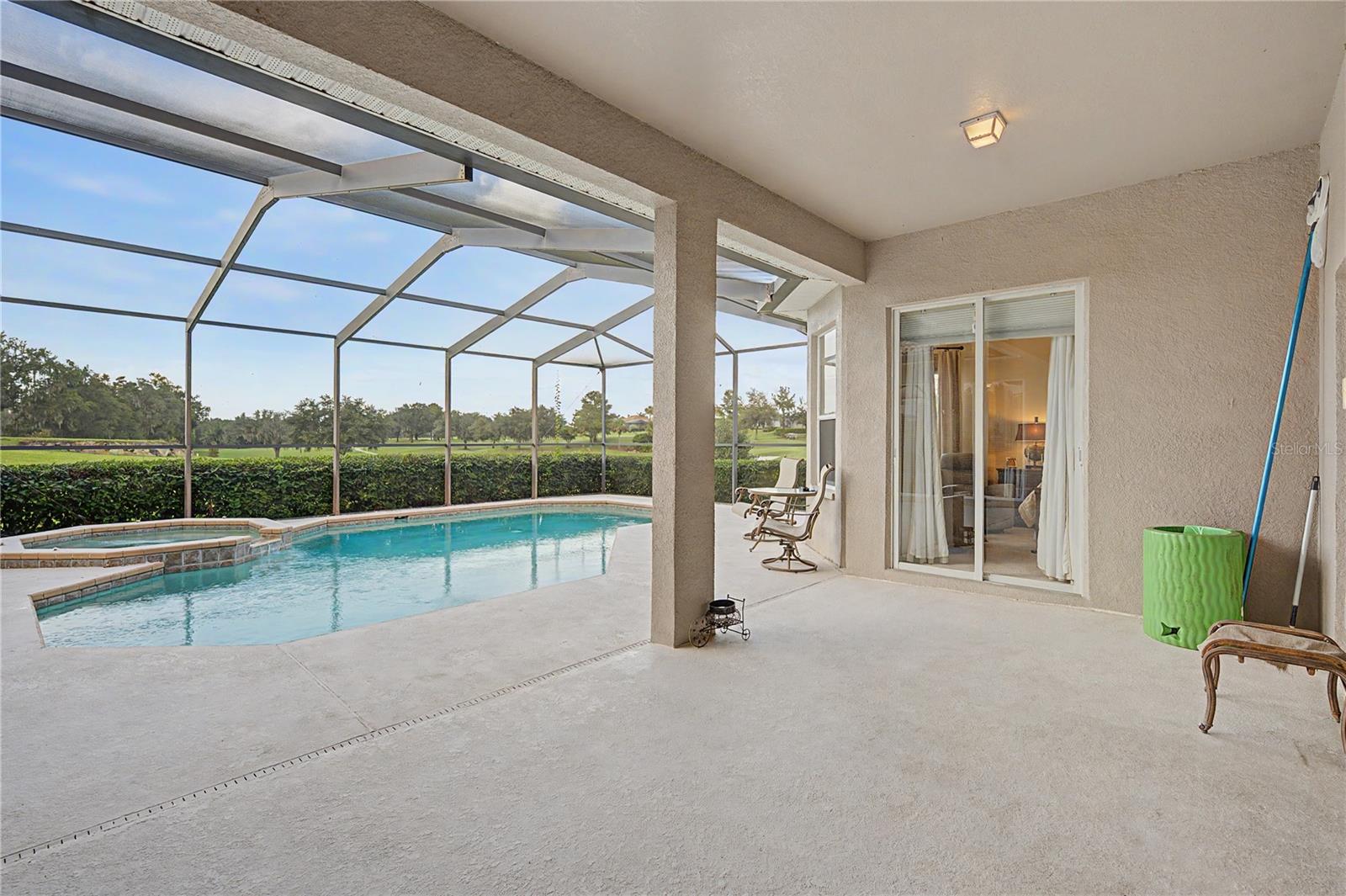 13823 THOROUGHBRED DR — photo 20