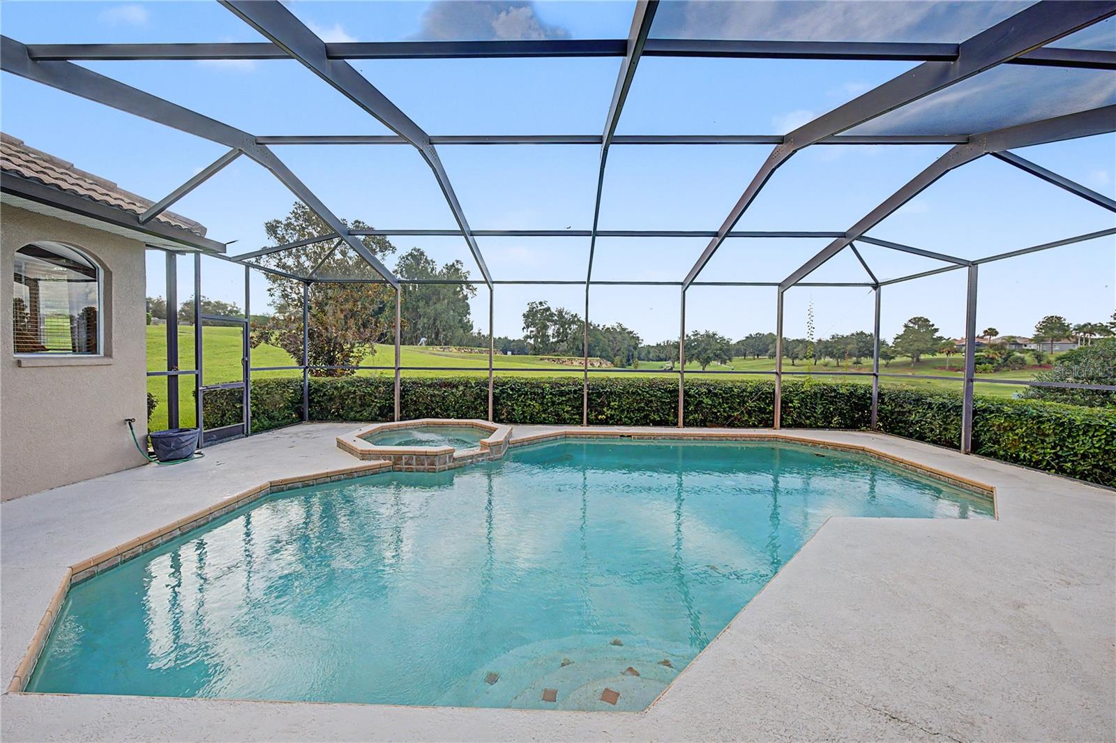 13823 THOROUGHBRED DR — photo 2