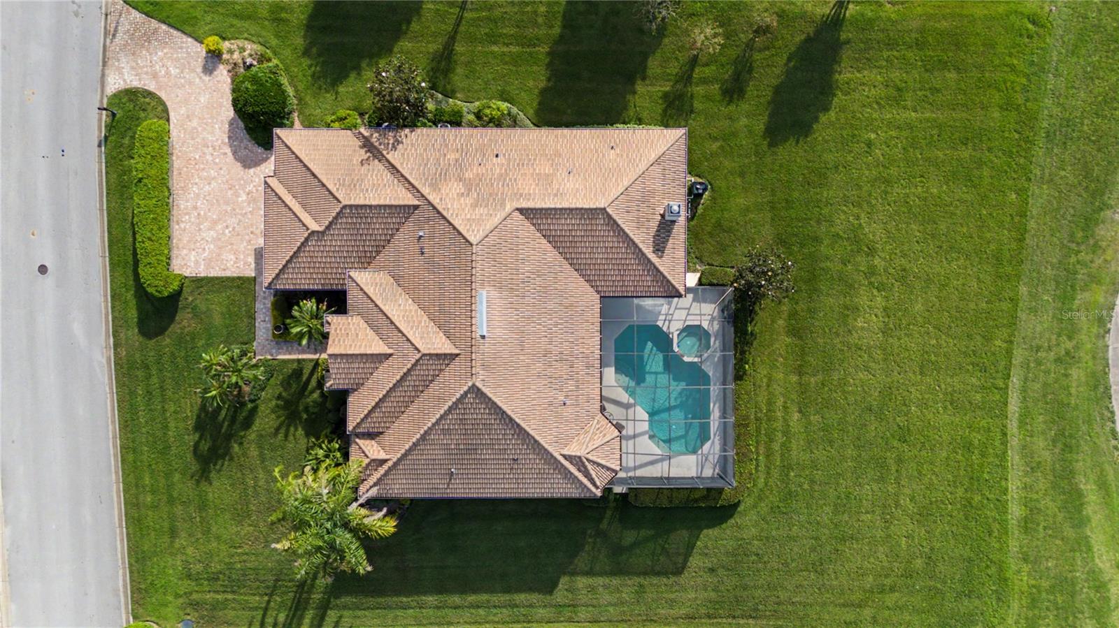 13823 THOROUGHBRED DR — photo 45