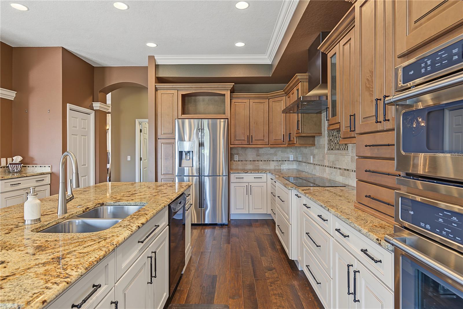 13823 THOROUGHBRED DR — photo 62
