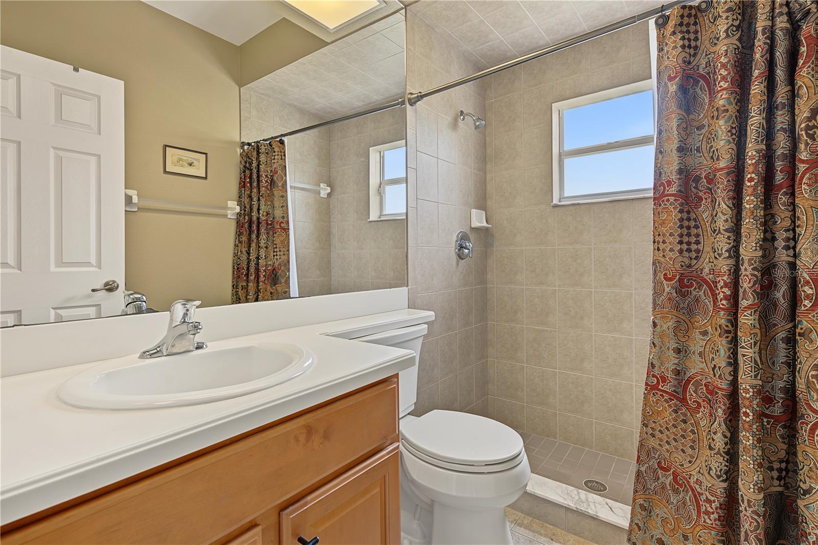 13823 THOROUGHBRED DR — photo 50