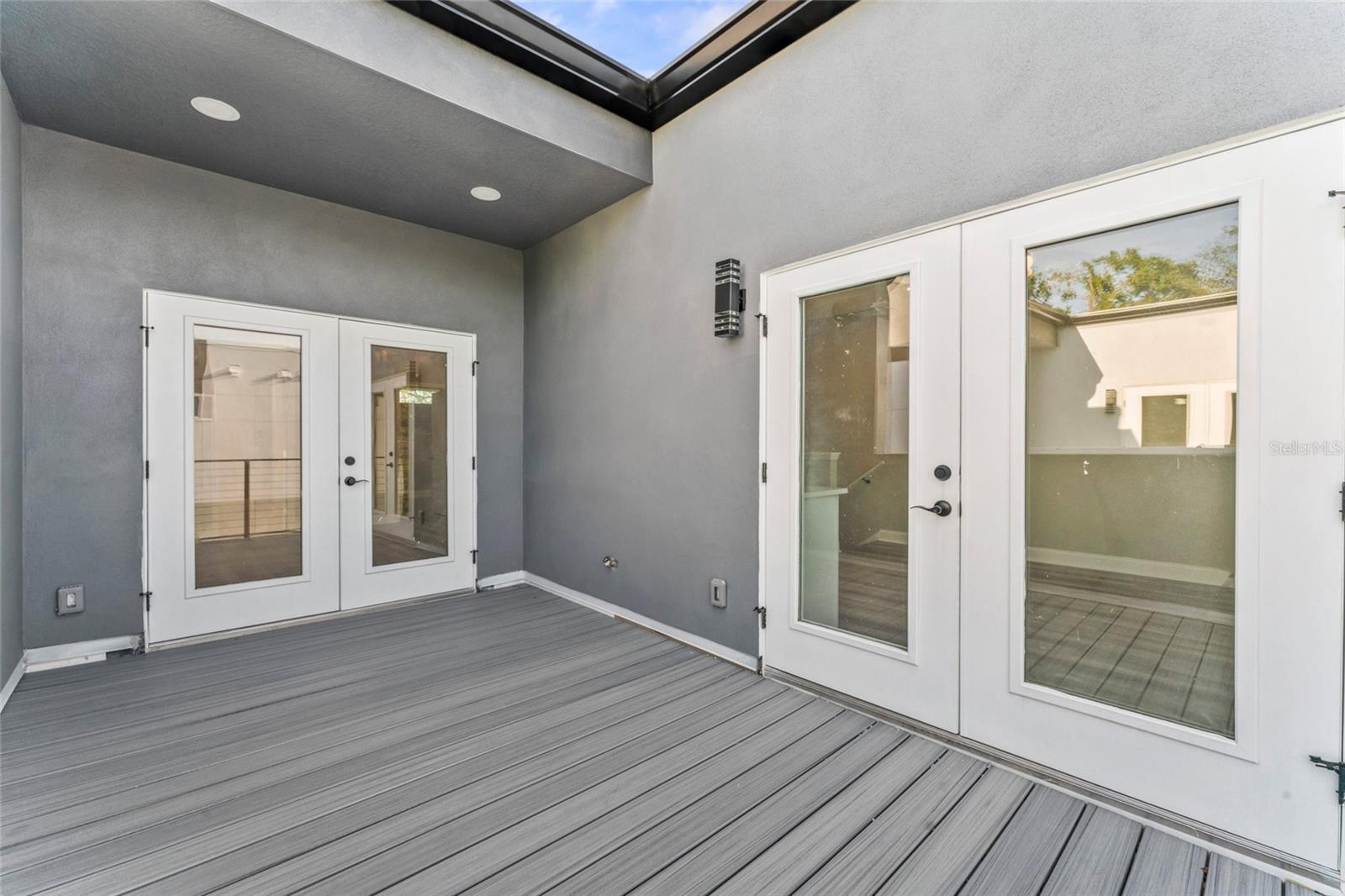 809 W LINEBAUGH AVE #2B — photo 23
