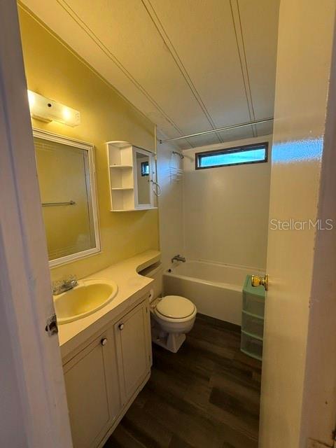 5702 CONGRESS ST — photo 9