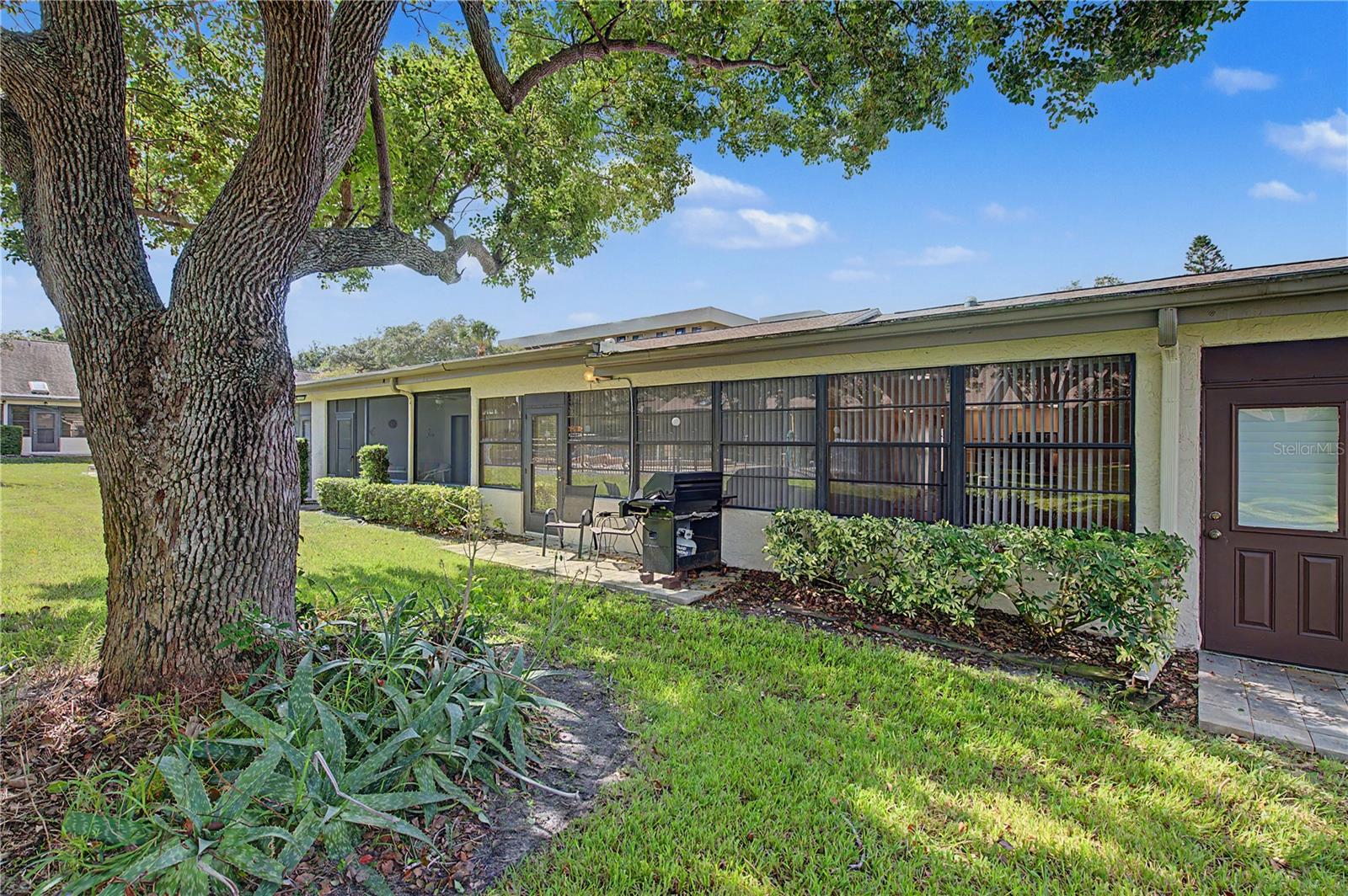 1302 GOLFVIEW DR — photo 29