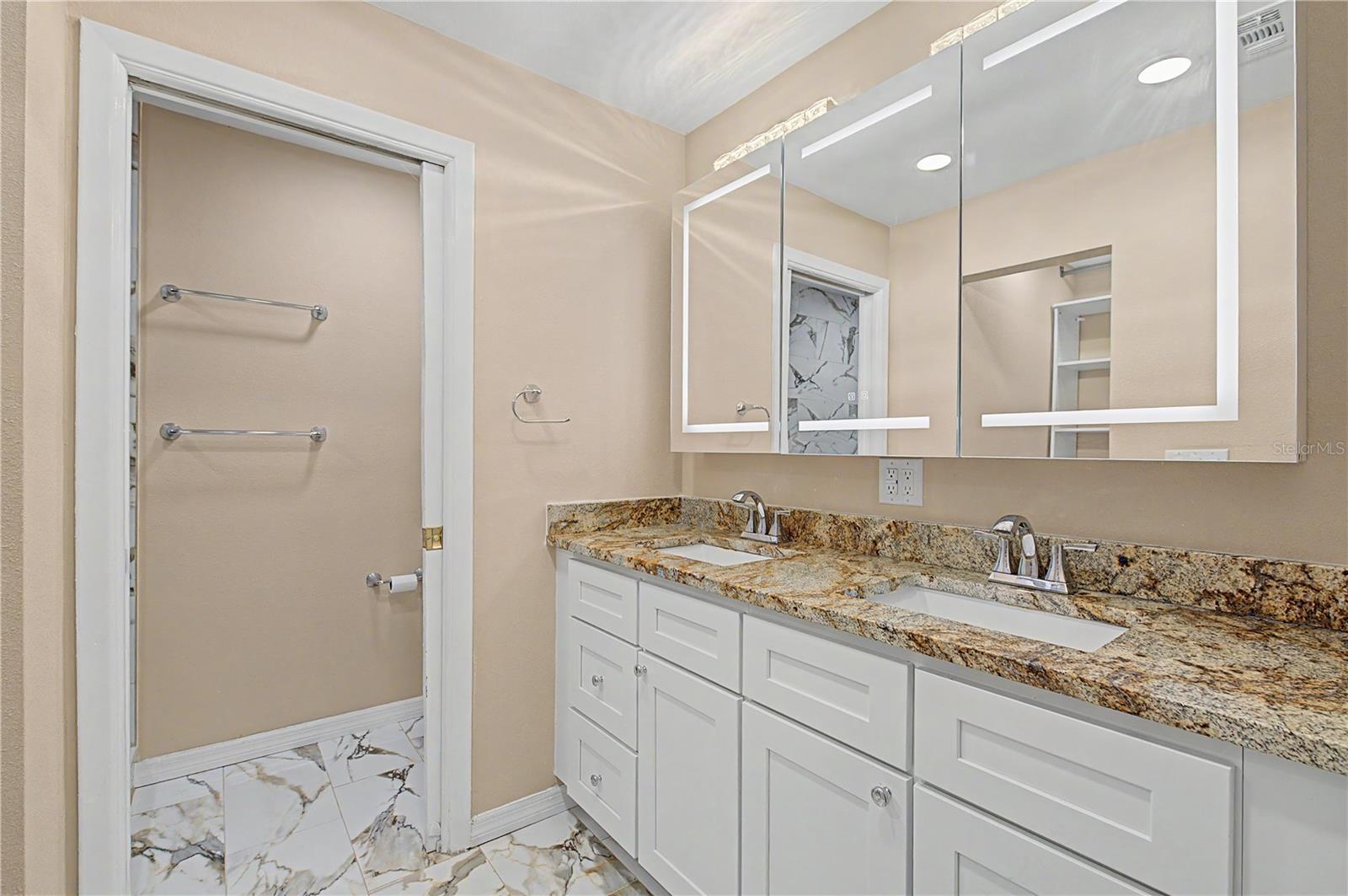 1302 GOLFVIEW DR — photo 23