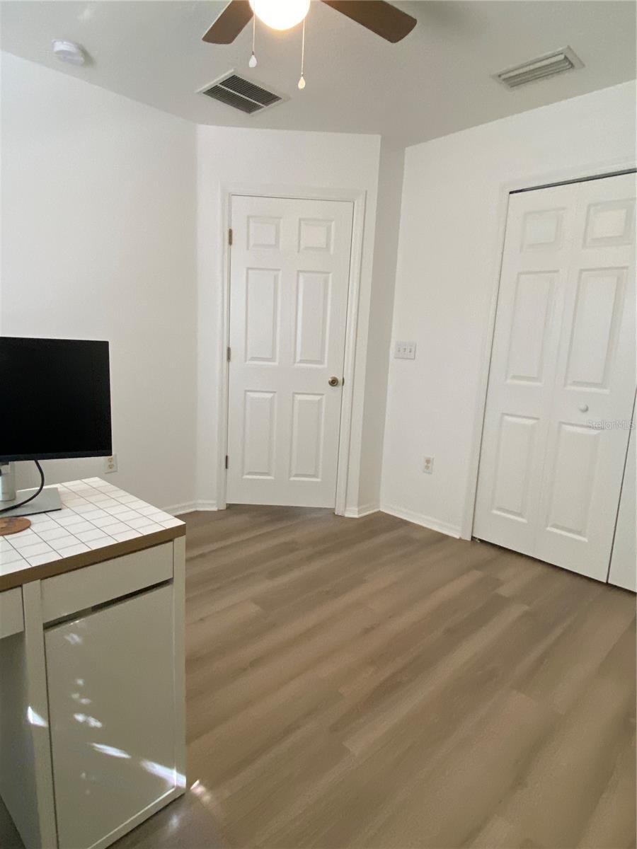 1529 WATER TERRACE LN — photo 17