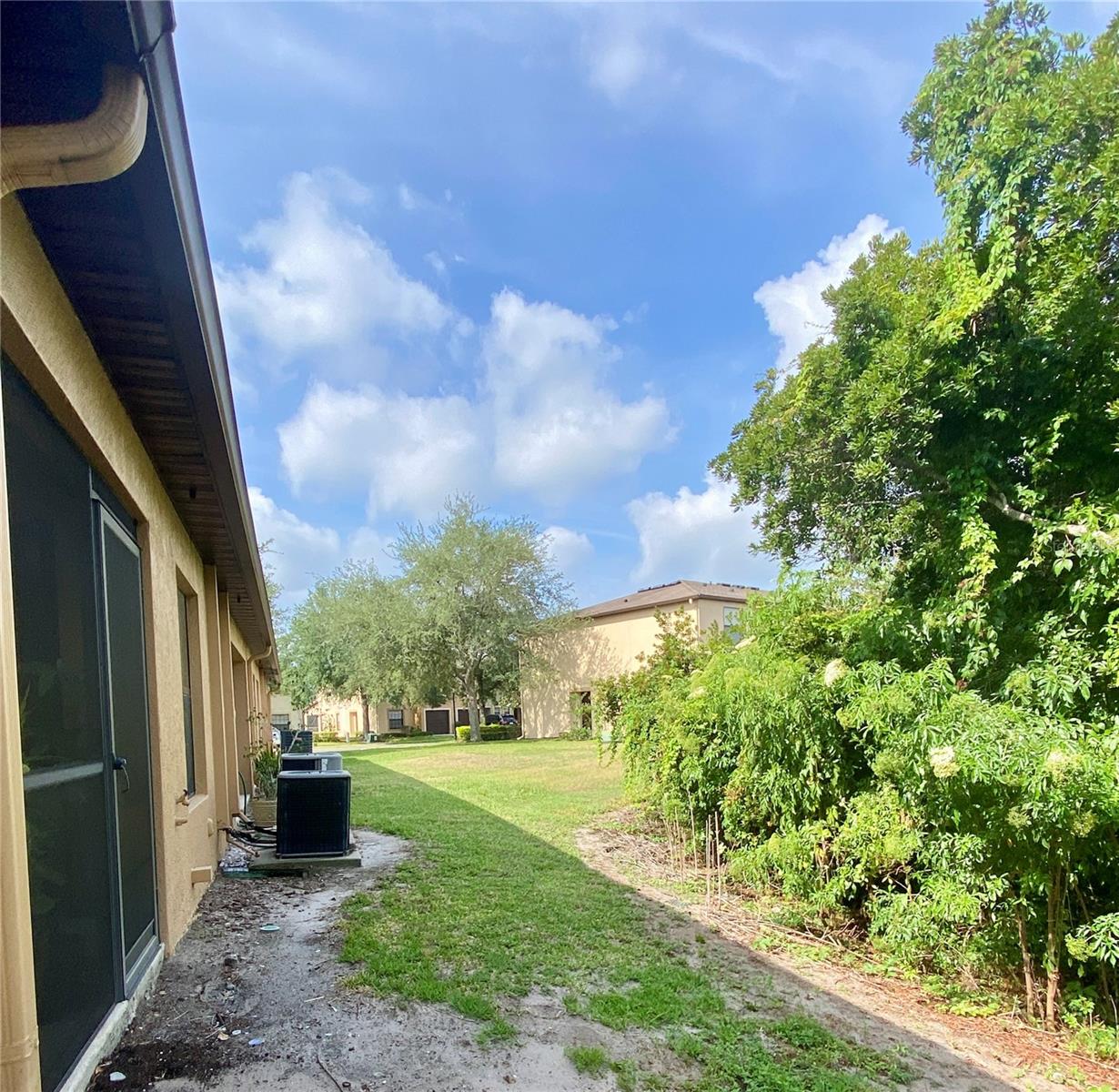 1529 WATER TERRACE LN — photo 34