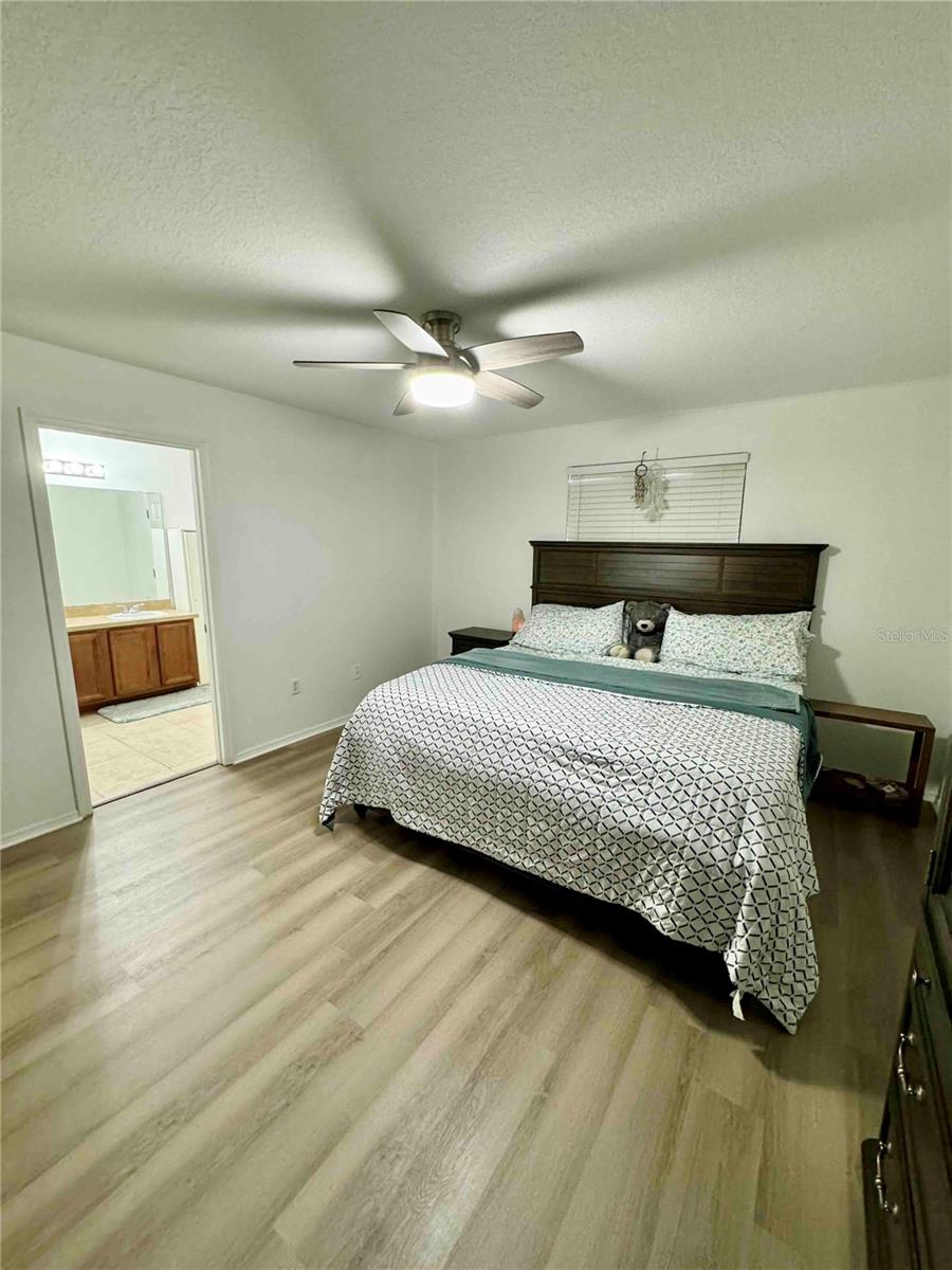 1529 WATER TERRACE LN — photo 23