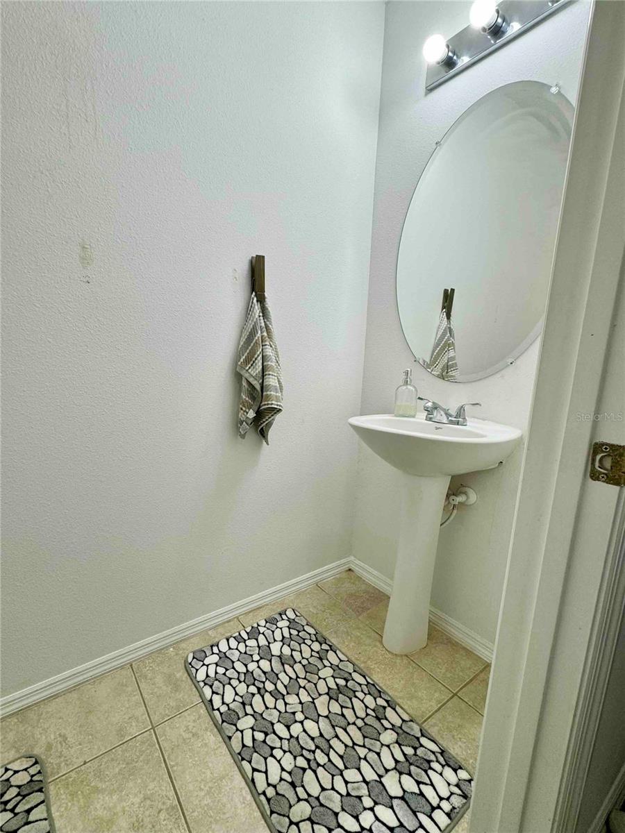 1529 WATER TERRACE LN — photo 11