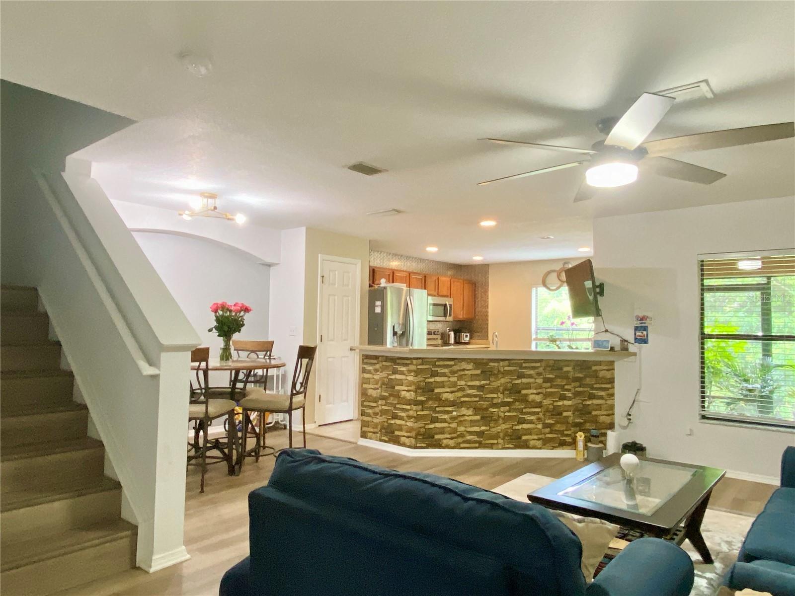 1529 WATER TERRACE LN — photo 9