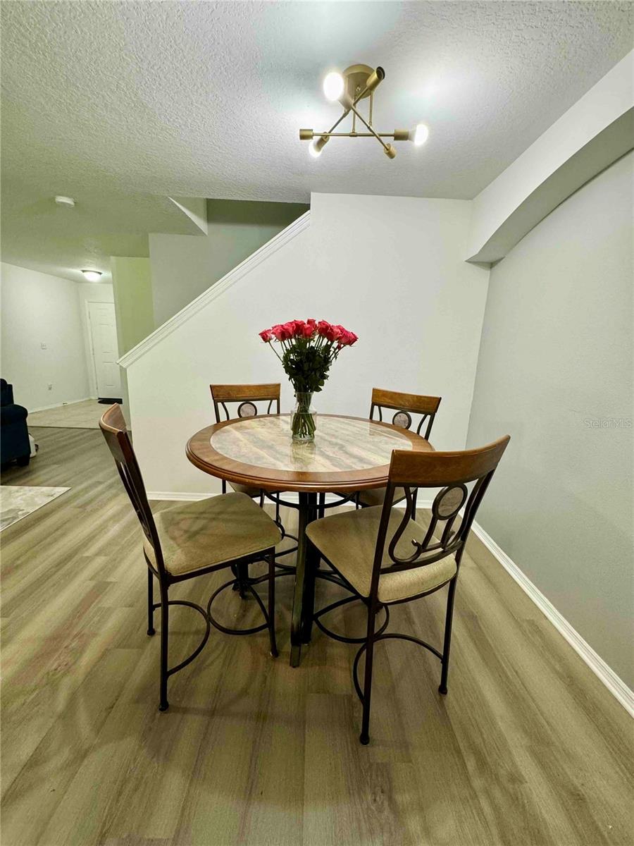 1529 WATER TERRACE LN — photo 30