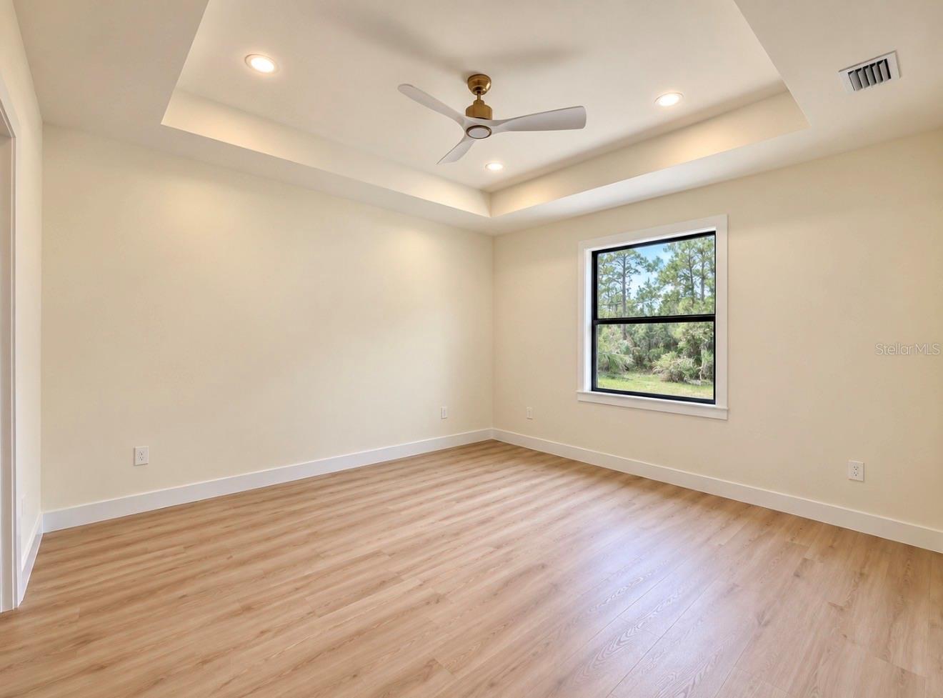 1845 HAVELOCK AVE — photo 9