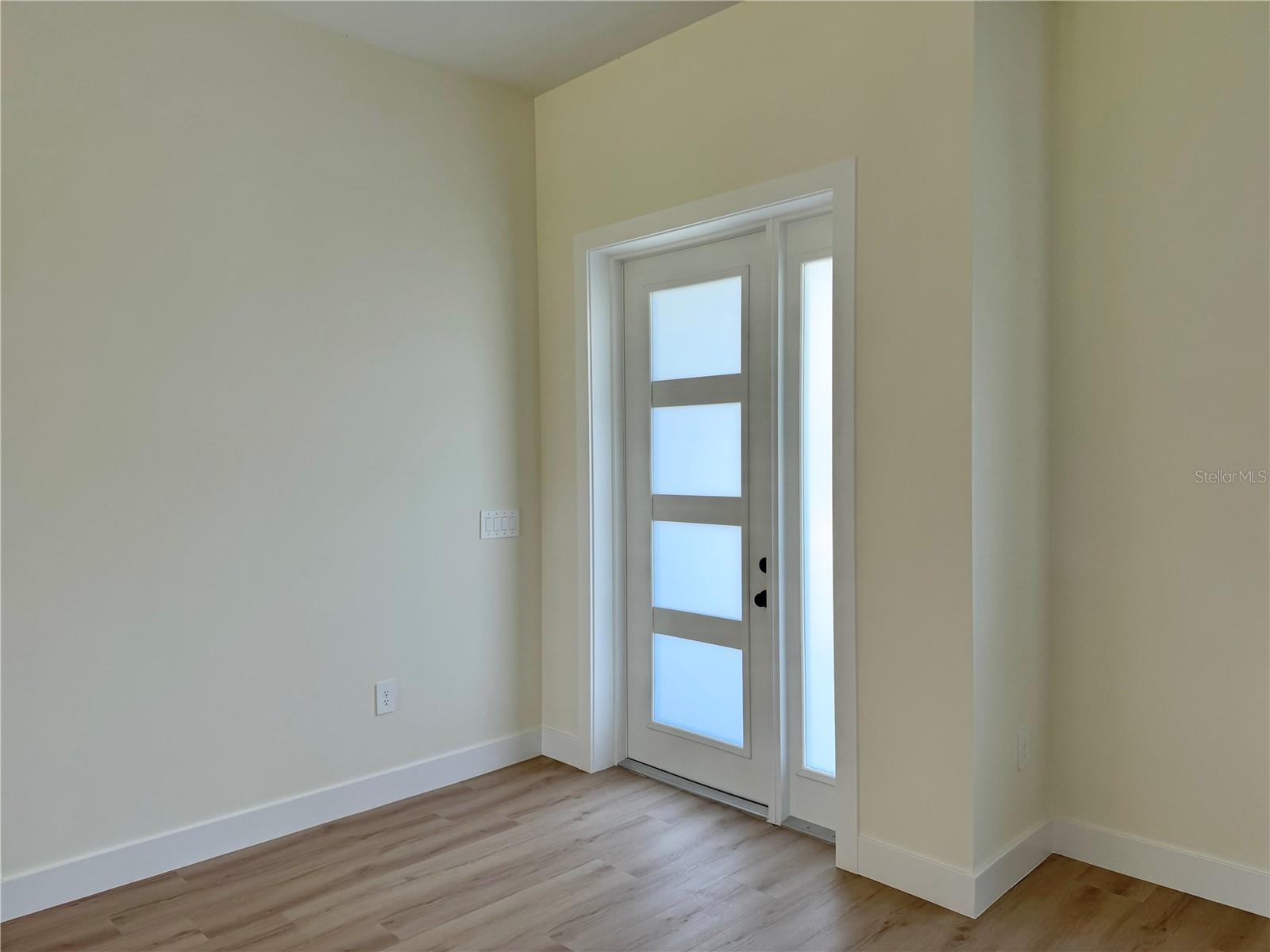 1845 HAVELOCK AVE — photo 5