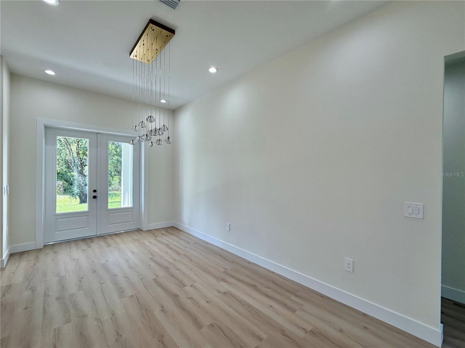 1845 HAVELOCK AVE — photo 7