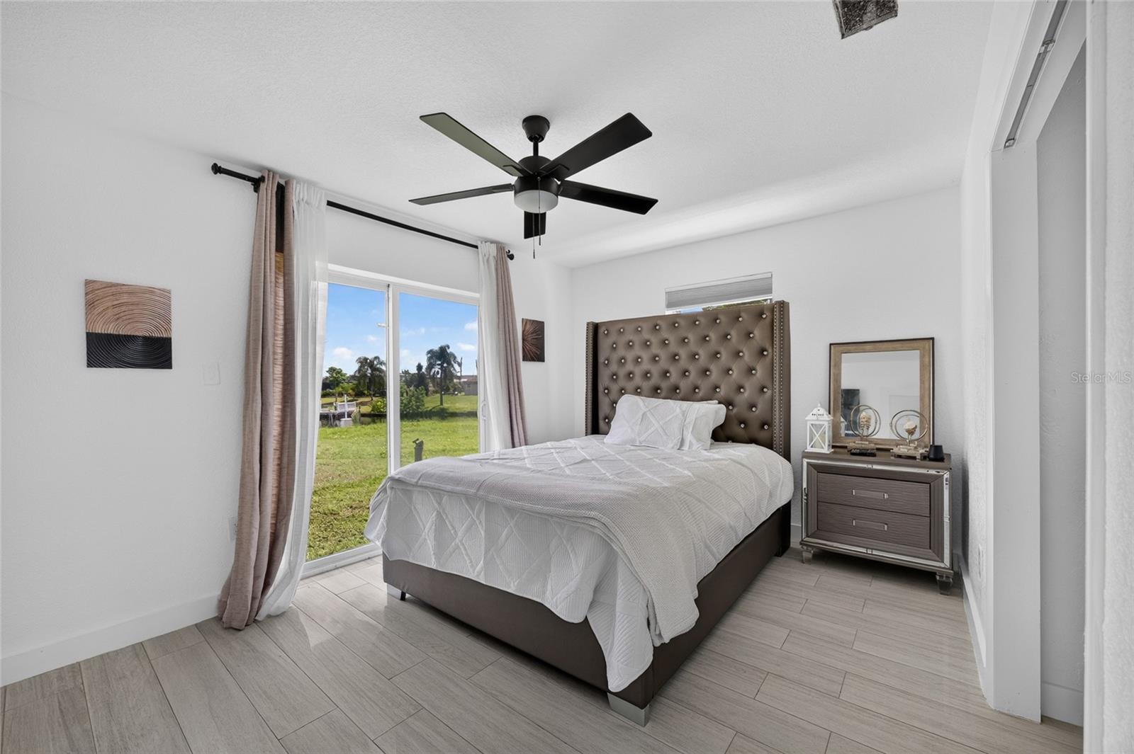 6484 ANGLE PL — photo 24