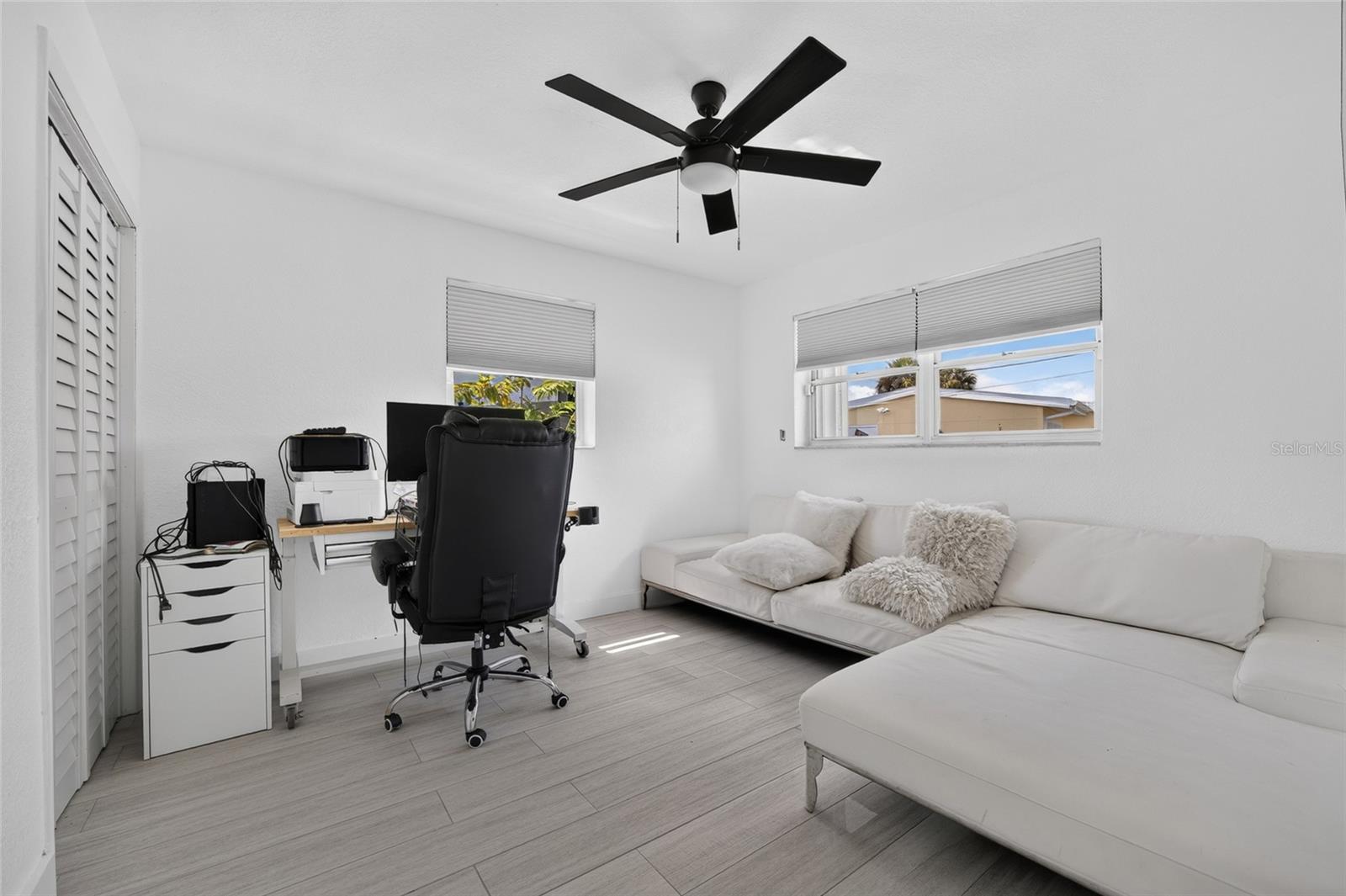 6484 ANGLE PL — photo 26