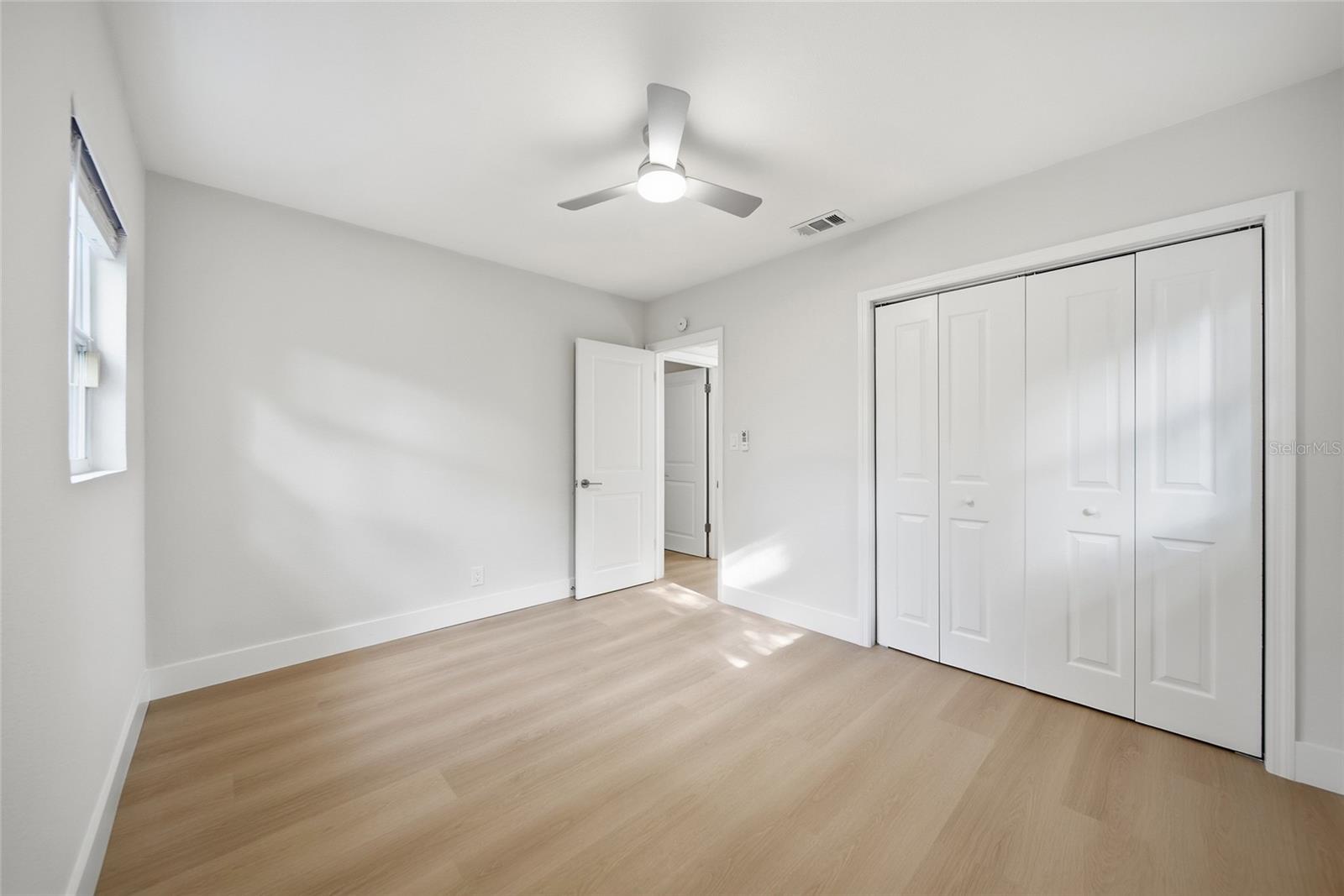 5401 E 98TH AVE — photo 26