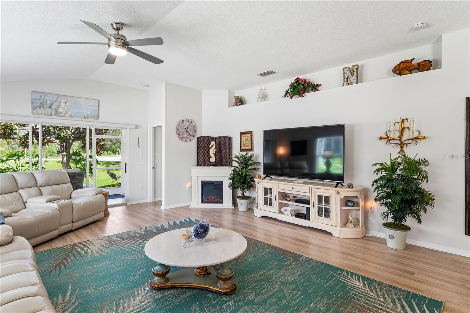 11849 ARANDA CT — photo 9