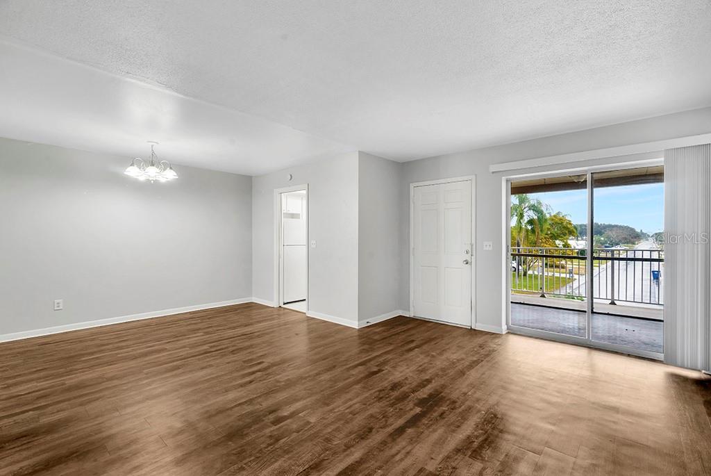 30 LIBERTY WAY #13 — photo 2