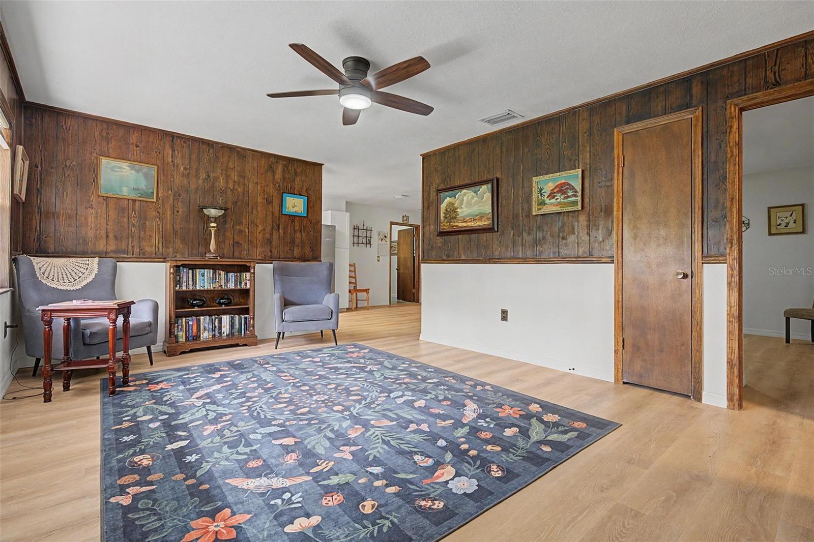 3621 OAKWOOD DR — photo 6
