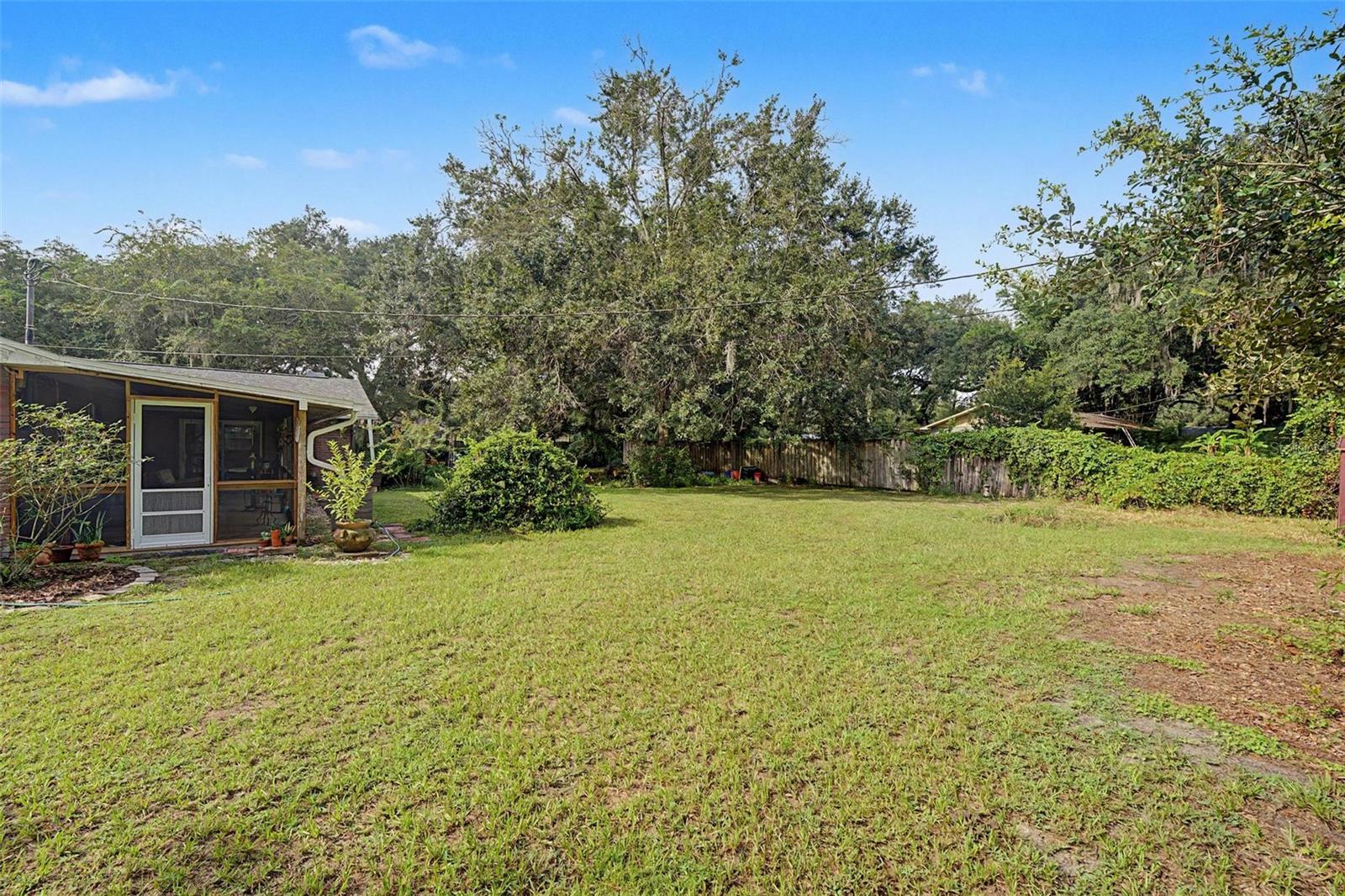 3621 OAKWOOD DR — photo 30
