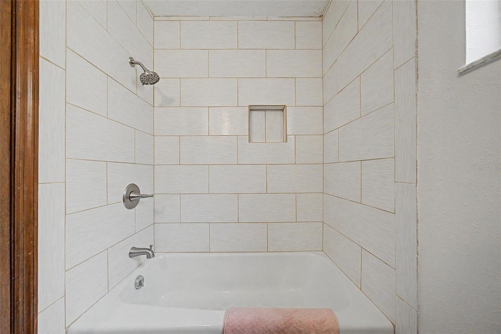 3621 OAKWOOD DR — photo 22