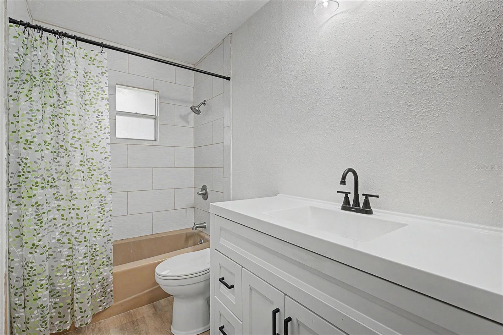3621 OAKWOOD DR — photo 24