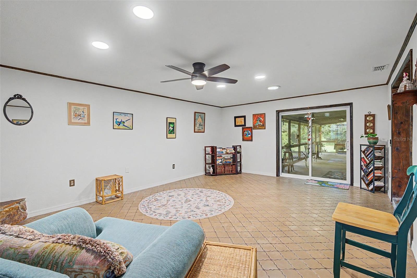 3621 OAKWOOD DR — photo 26