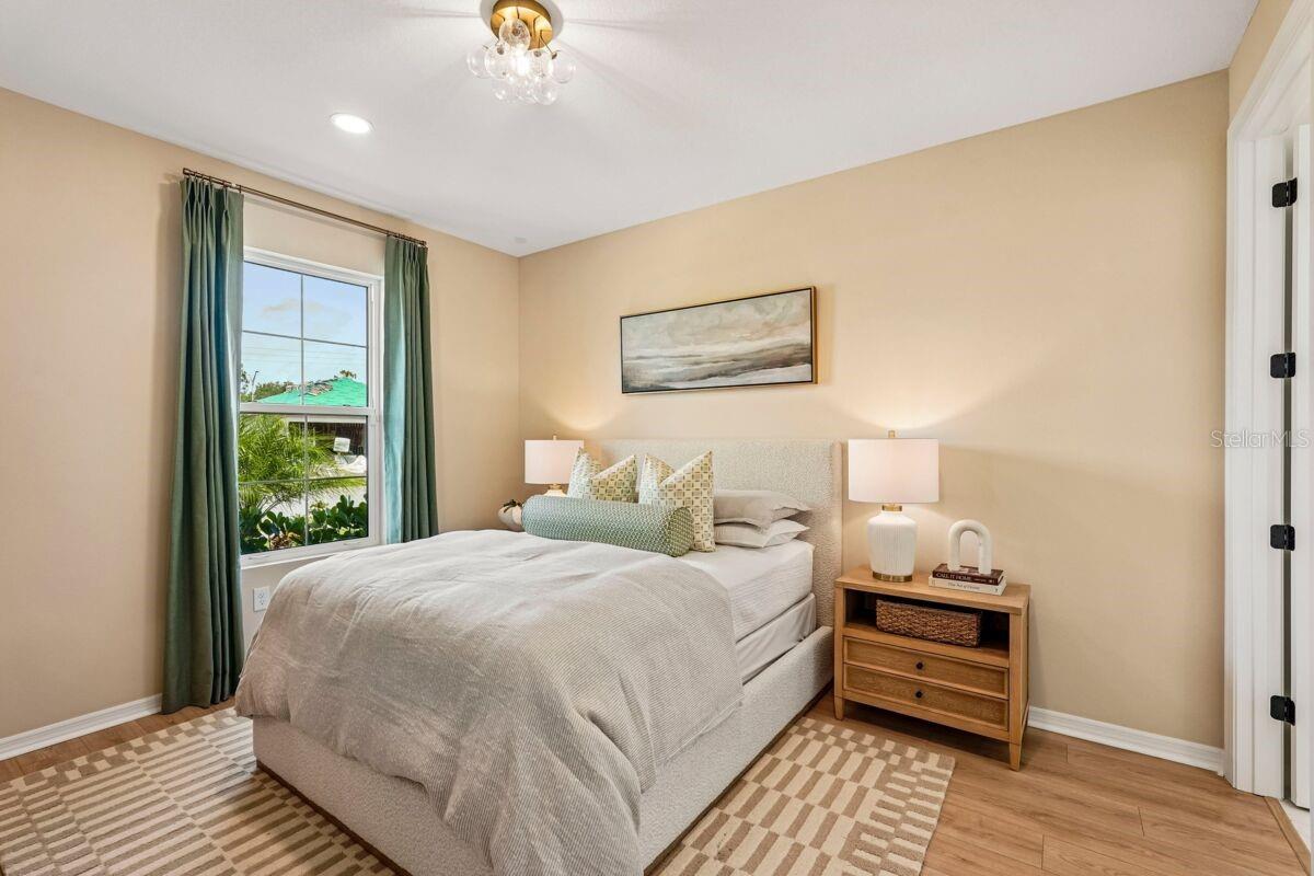 9621 VIBRANT LN — photo 11