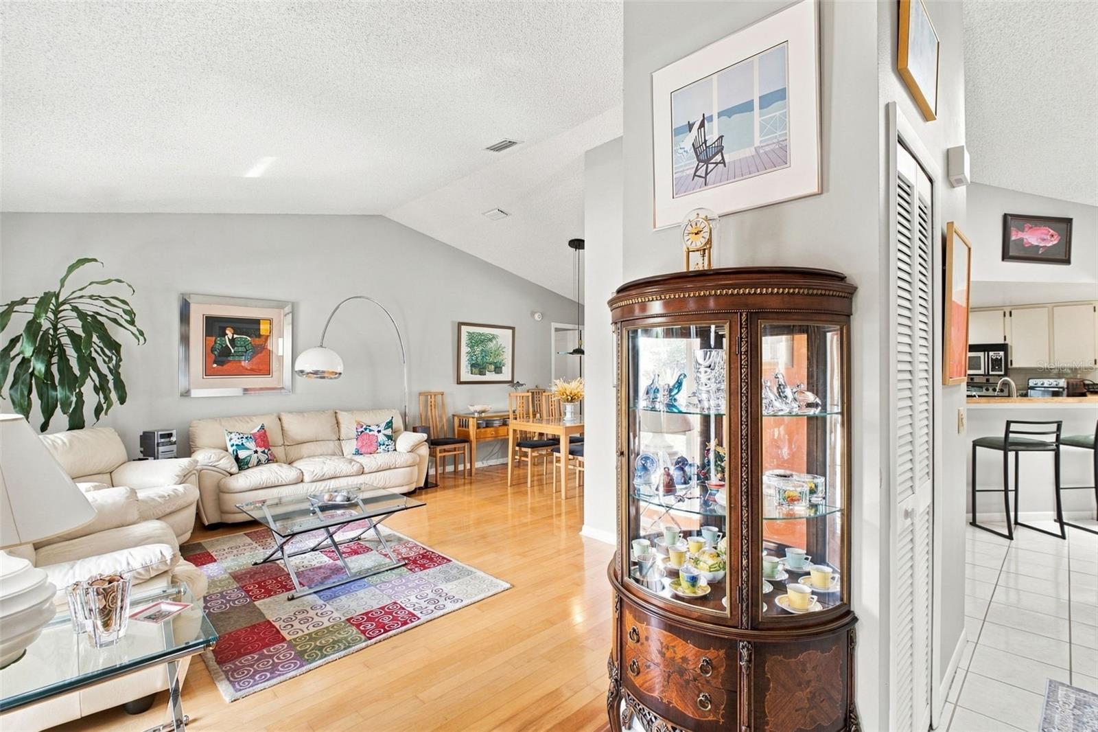 2621 ORCHARD HIGHLANDS DR — photo 2