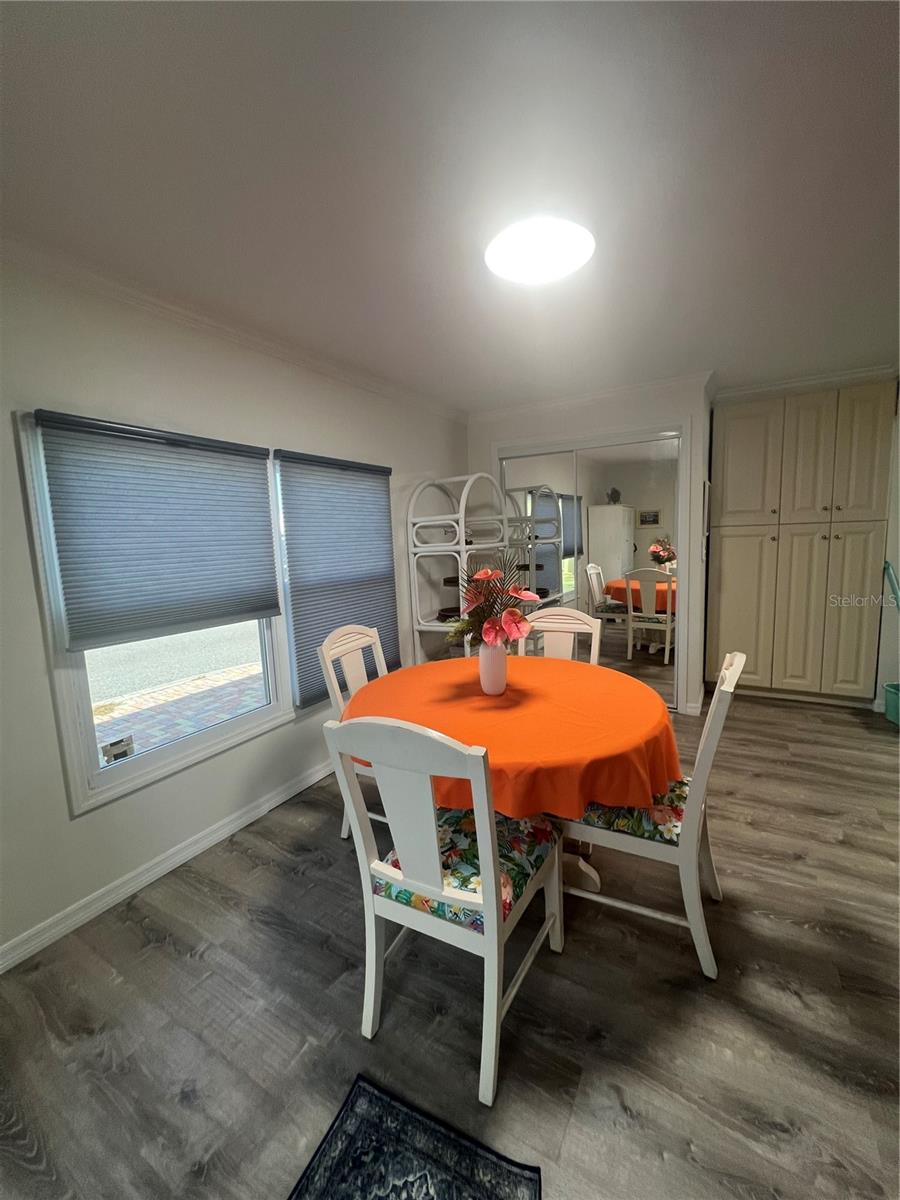 143 S PORT DR — photo 4