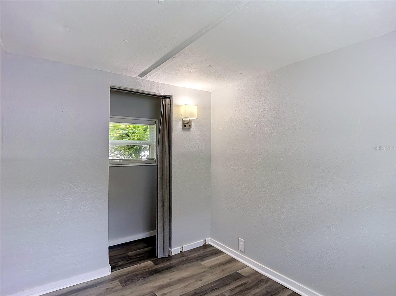 14529 WILLIAMS LN — photo 34